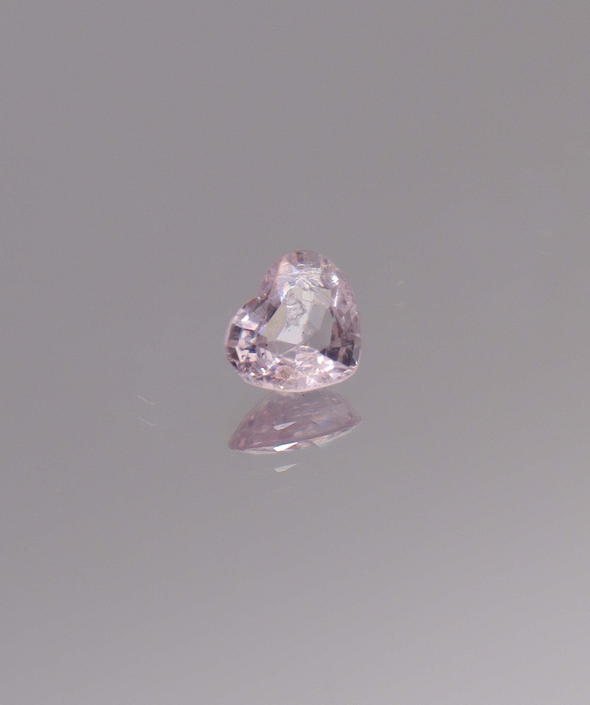 Luxury Promise 0.85ct pink sunset heart spinel DXBCD1110