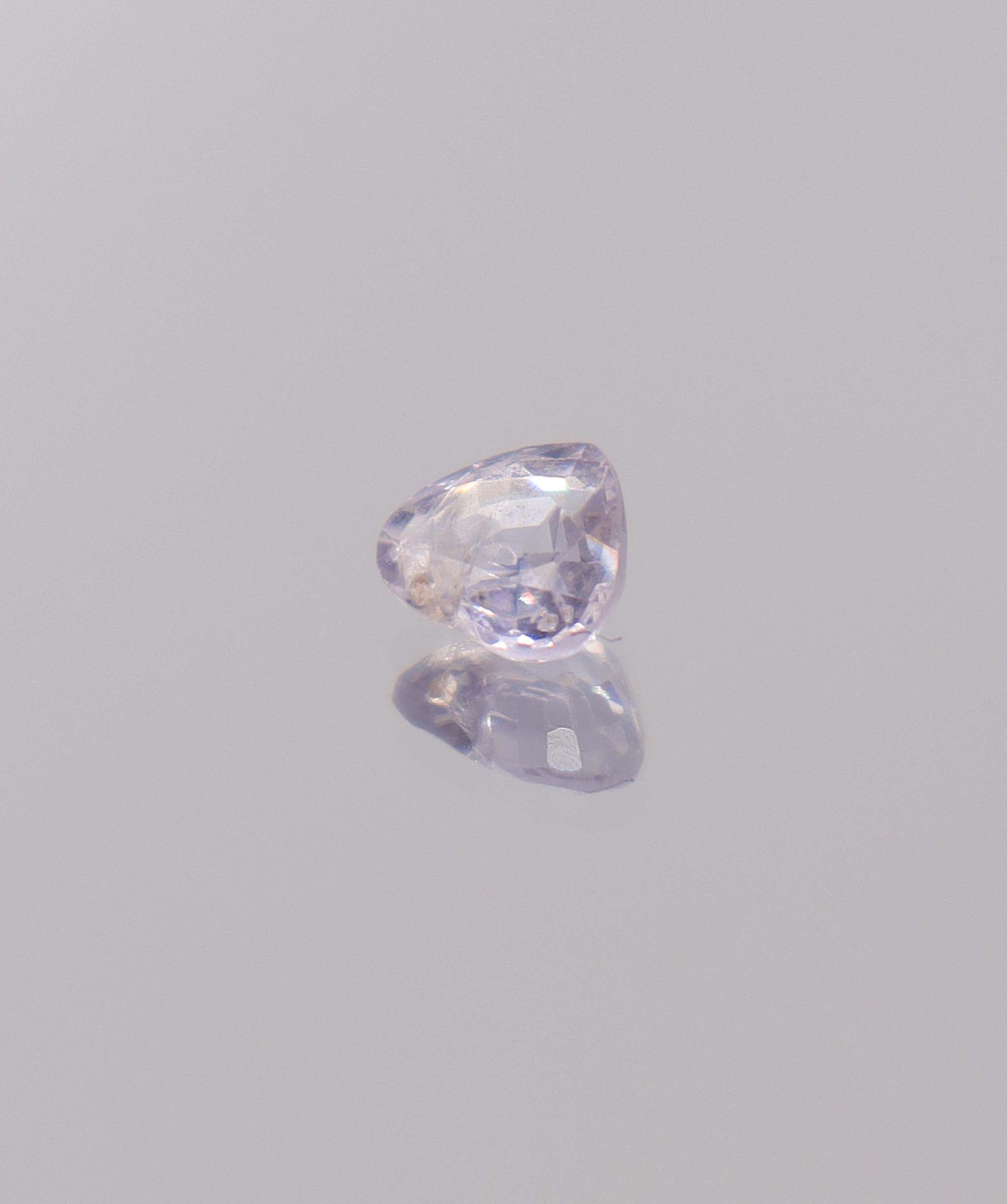 Luxury Promise 0.85ct purple heart spinel DXBCD1097