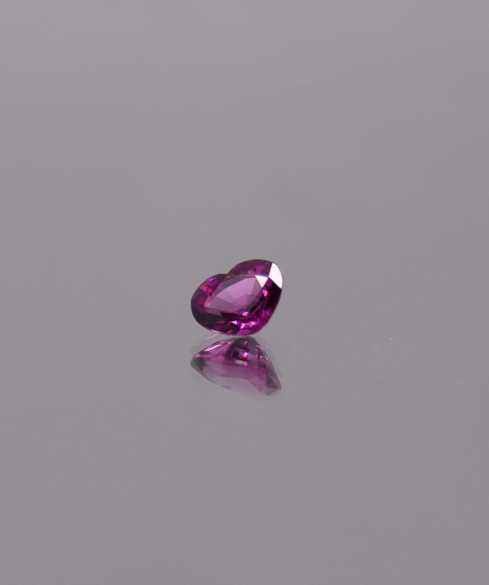 Luxury Promise 0.85ct Purple Rhodolite Garnet Heart DXBS6006