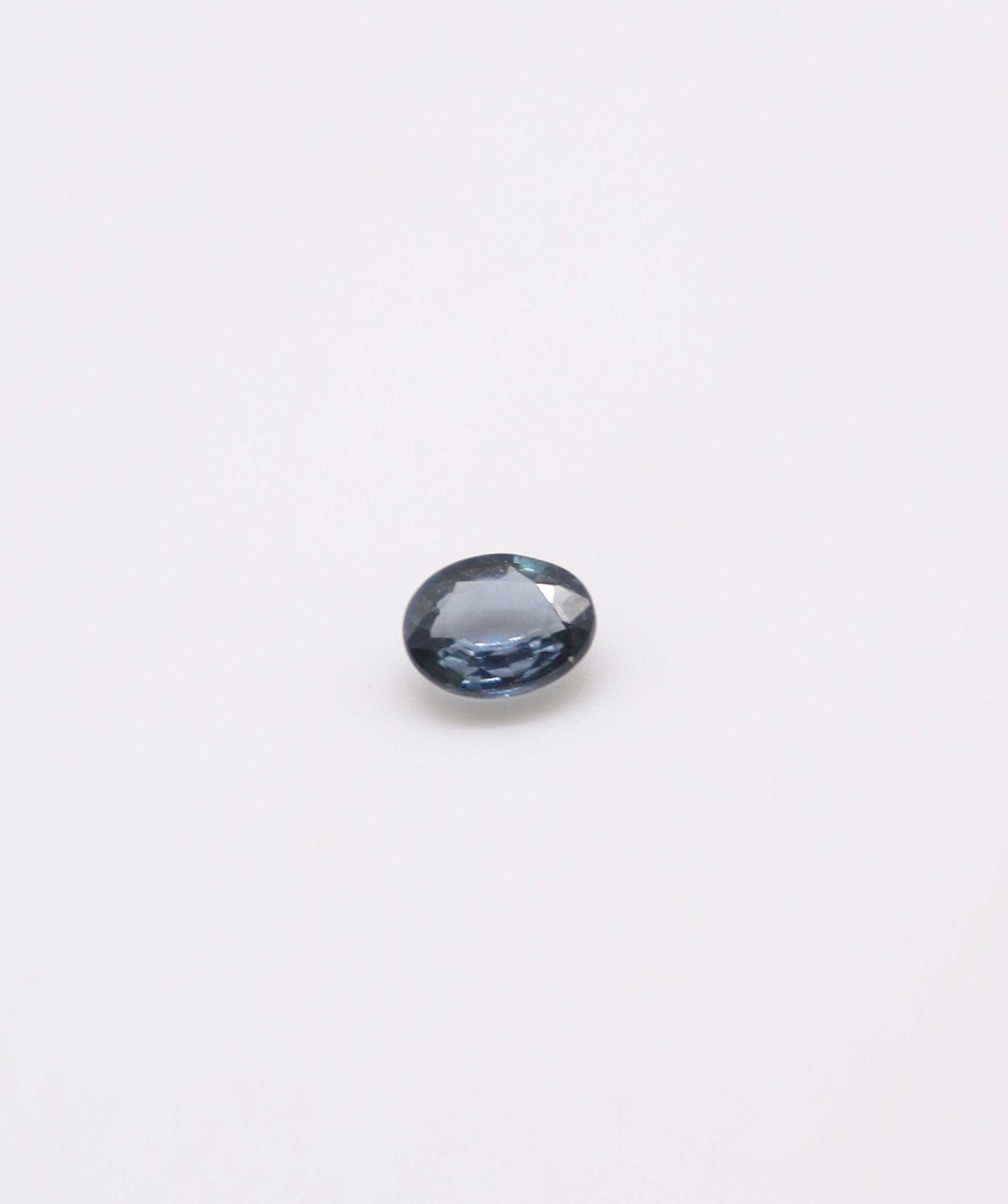 Luxury Promise 0.8ct Blue/Grey Oval Spinel DXBS4818