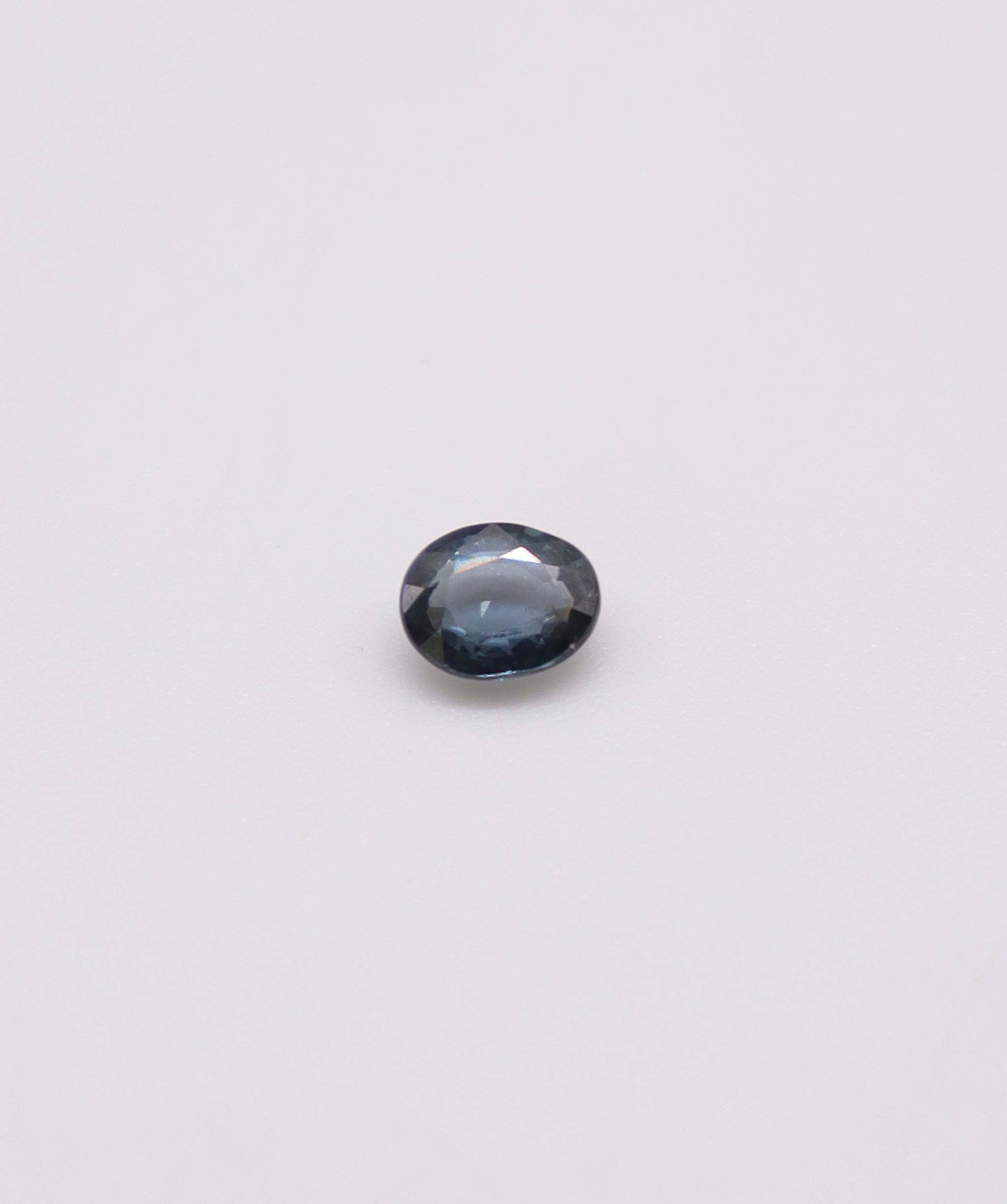 Luxury Promise 0.8ct Blue/Grey Oval Spinel DXBS4818