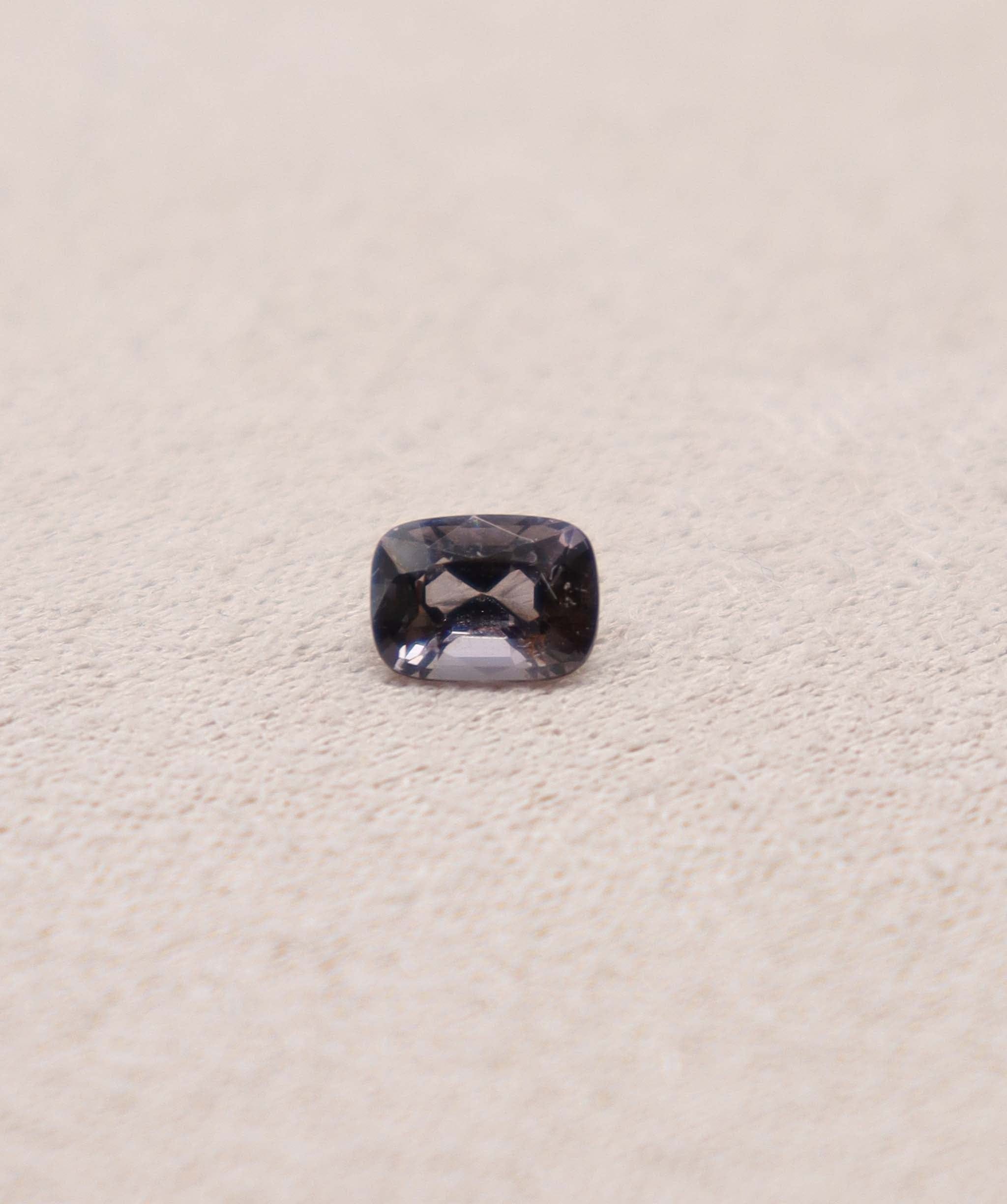 Luxury Promise 0.8ct Grey Elongated Cushion Spinel DXBS4891