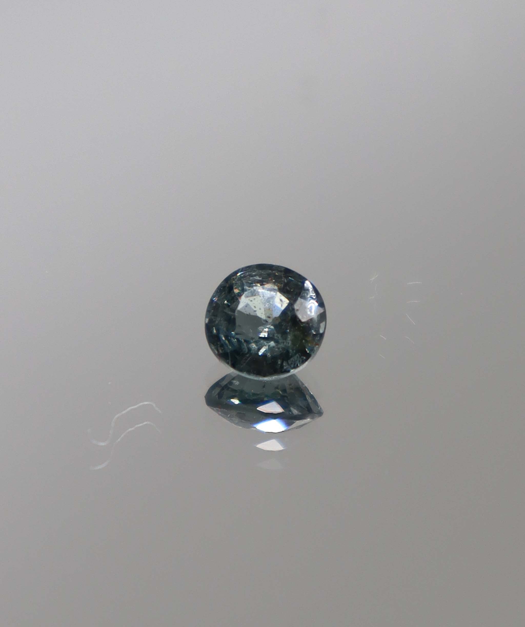 Luxury Promise 0.91ct Gray Spinel Round DXBCD1318