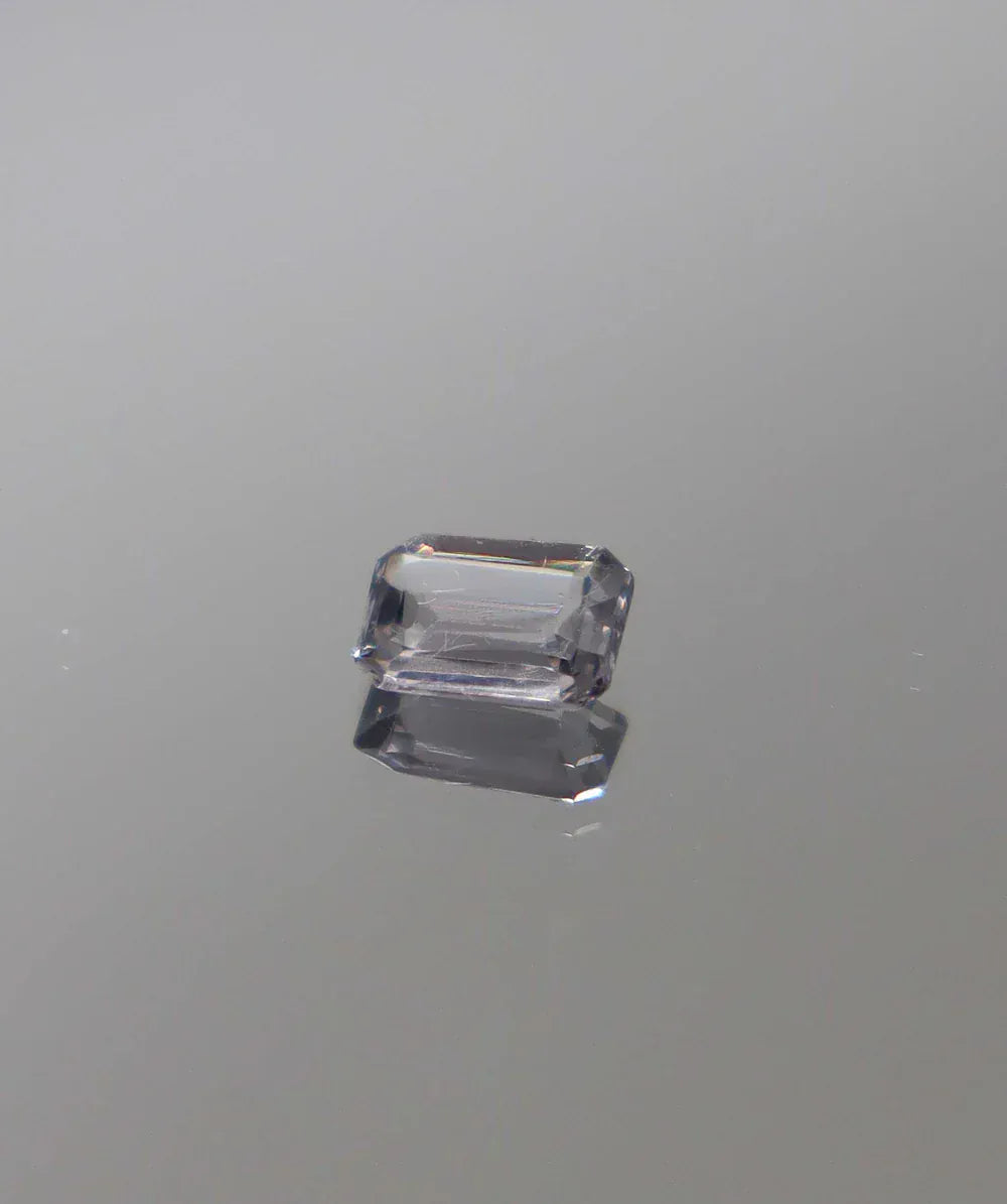 Luxury Promise 0.94ct Gray Spinel Emerald DXBCS3150