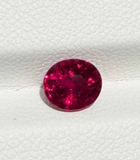 Luxury Promise 0.96ct Pinkish-red Rubellite tourmaline (from Mozambique) DXBCS4354