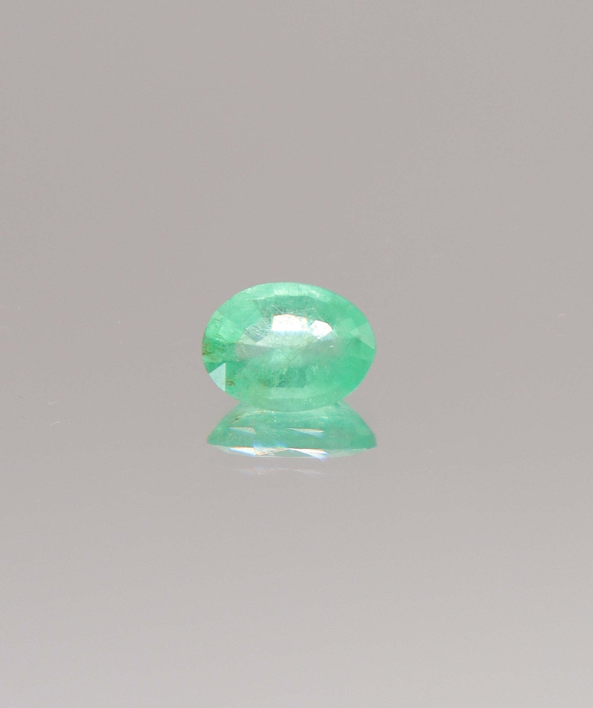 Luxury Promise 0.98ct Columbian Emeralds DXBCS0024