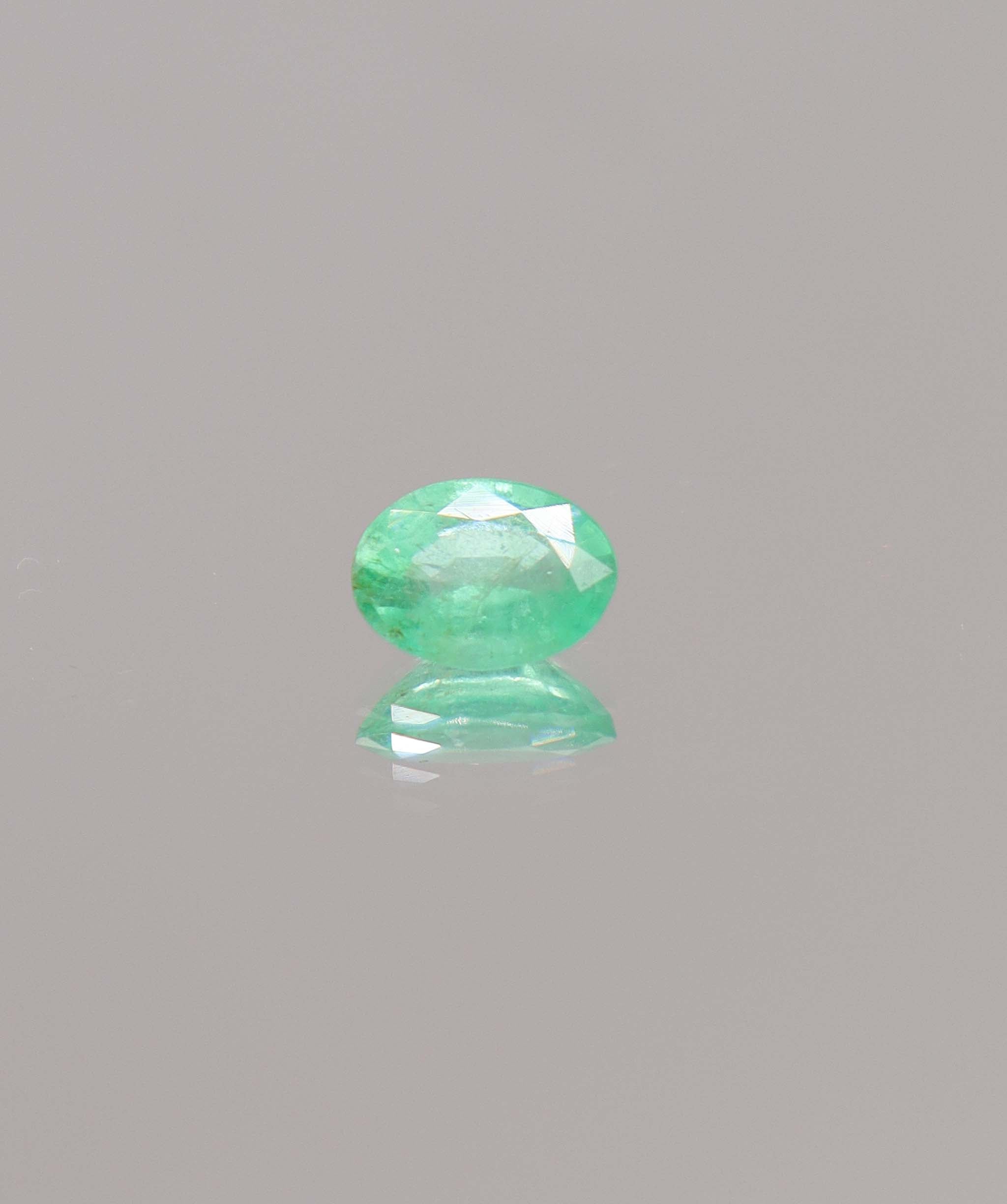 Luxury Promise 0.98ct Columbian Emeralds DXBCS0024