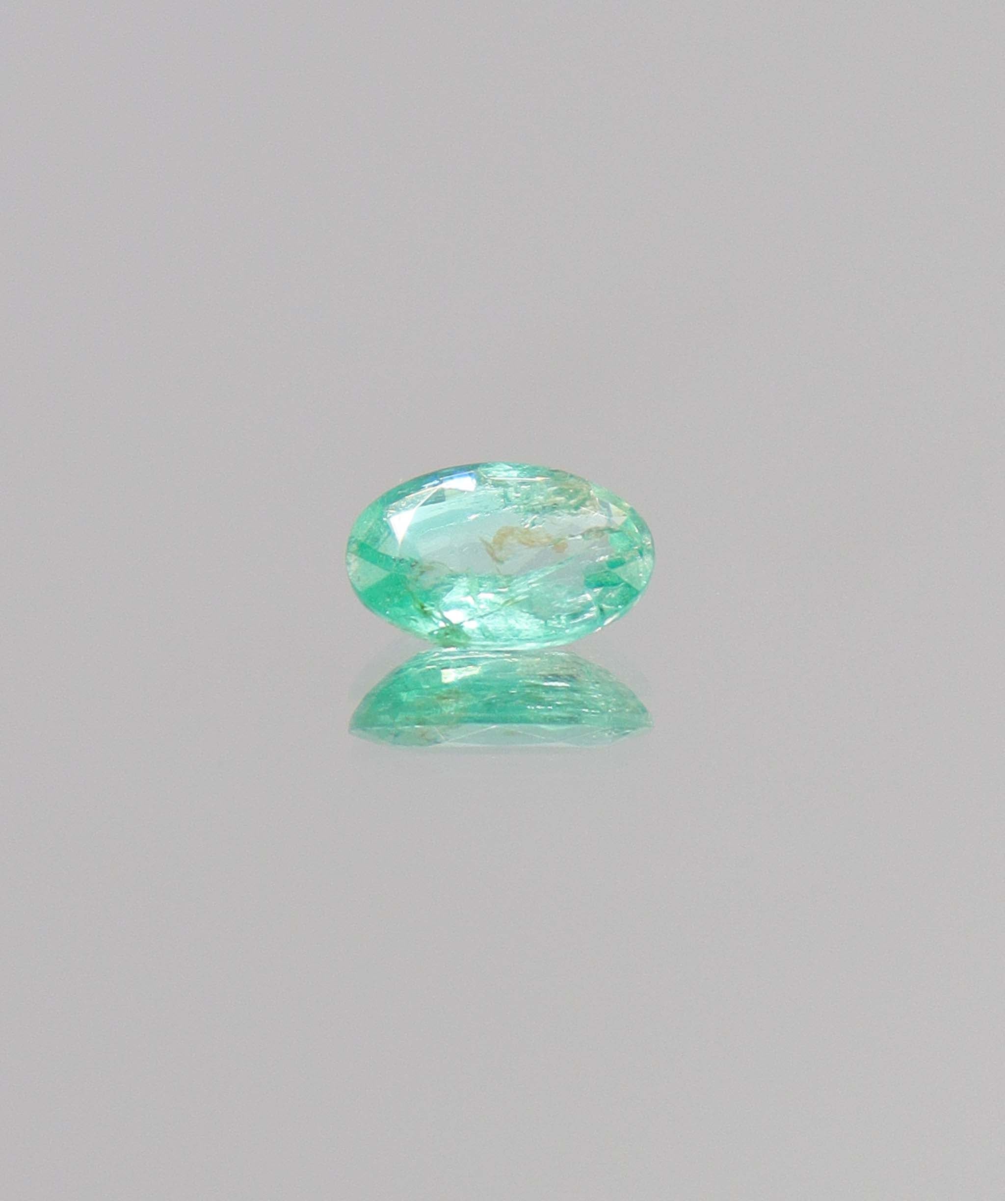 Luxury Promise 0.9ct Columbian Emeralds DXBCS0031