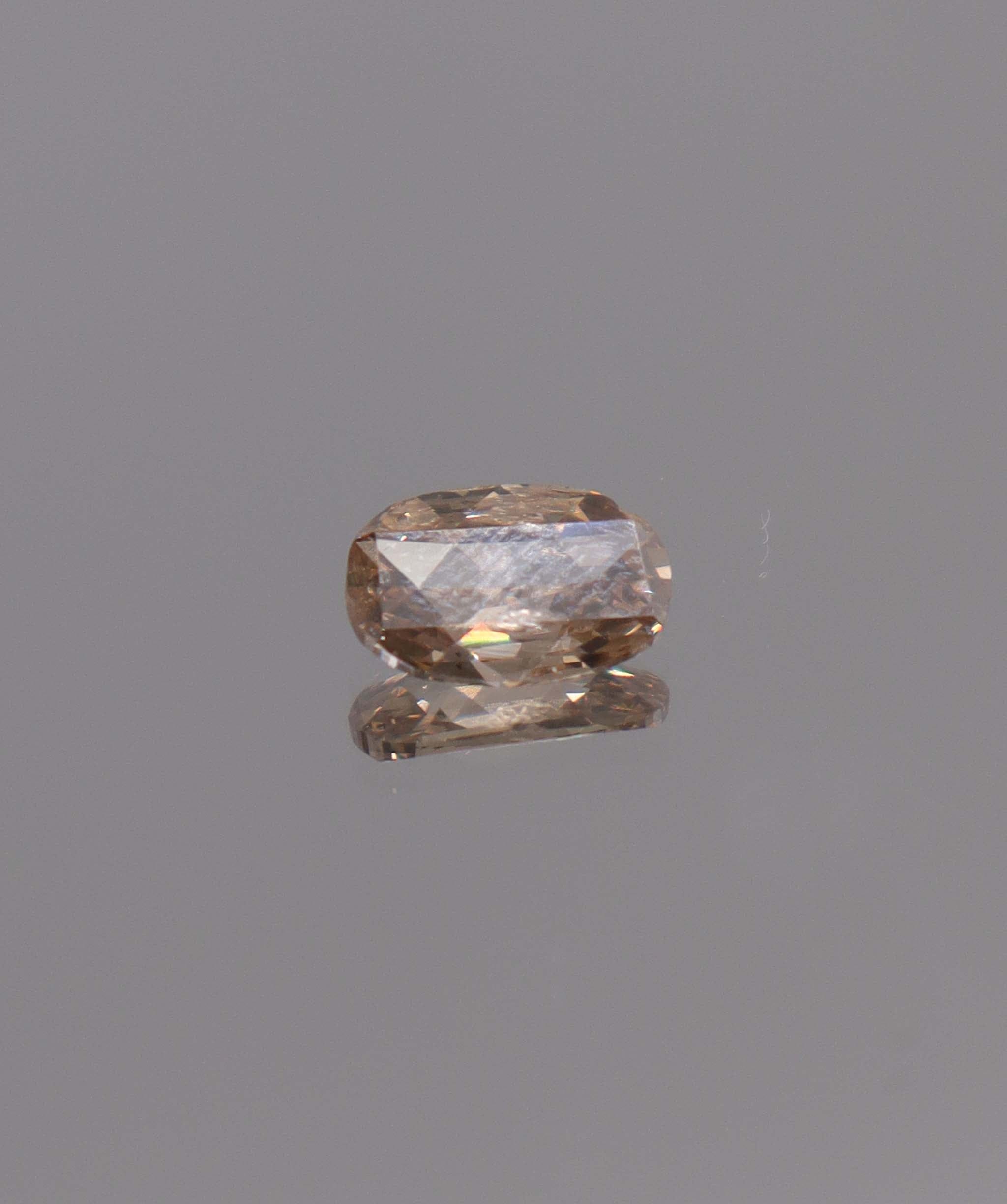 Luxury Promise 1.01CT INTENSE PINK CHAMPAGNE ROSECUT-OVAL DIAMOND DXBN0500