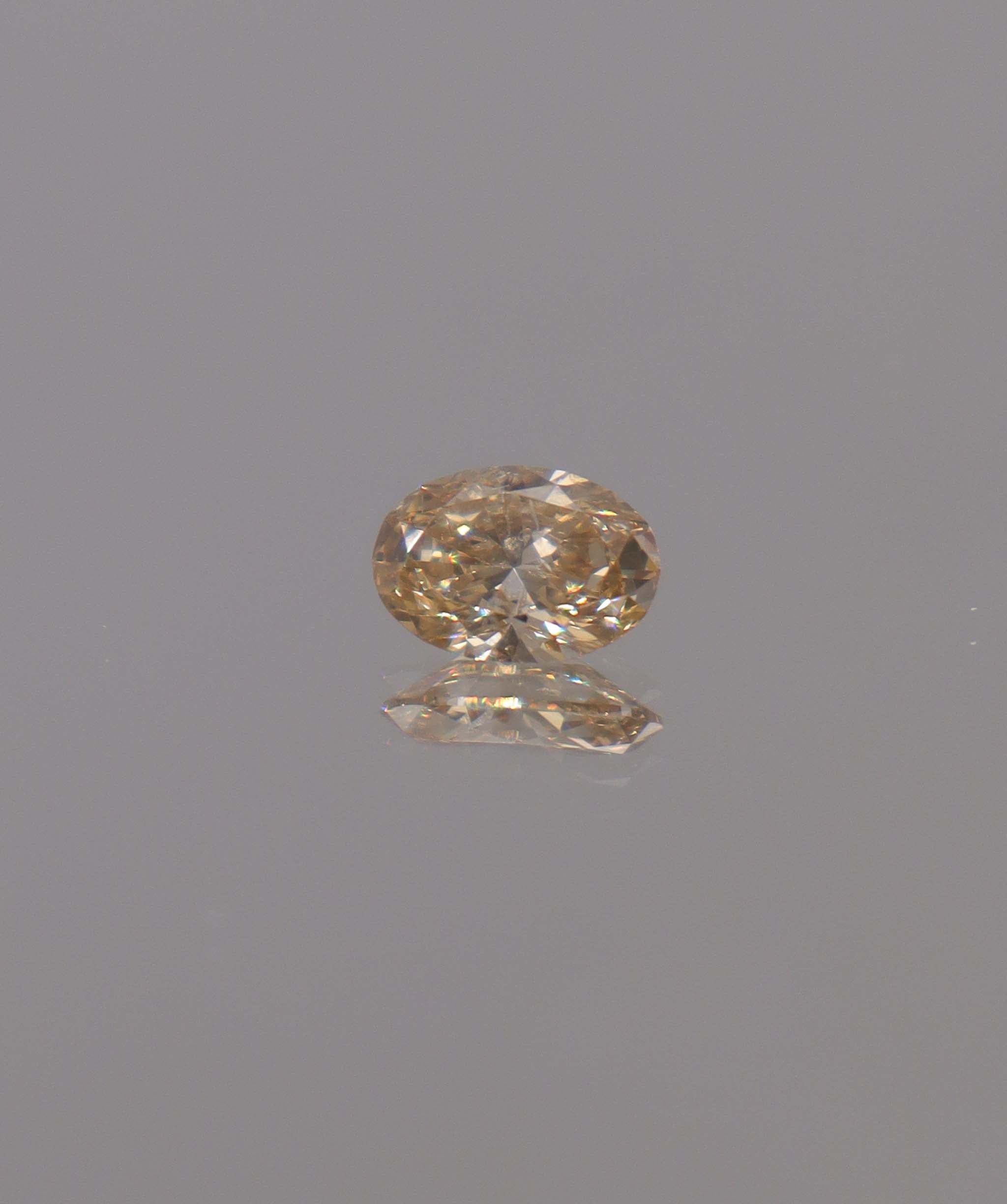 Luxury Promise 1.01CT INTENSE ROSEFLAKE ORANGE LONG OVAL DIAMOND DXBN0475