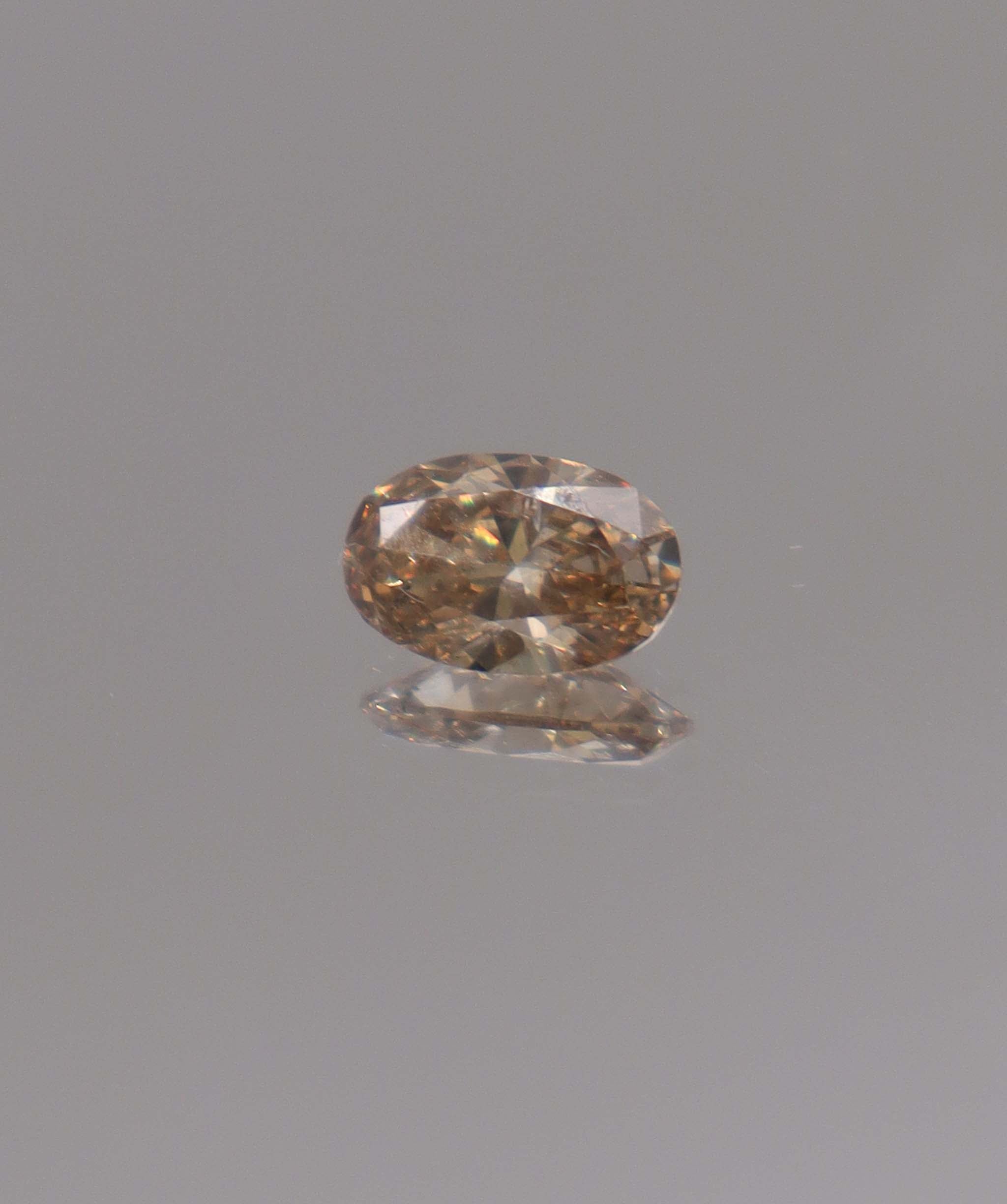 Luxury Promise 1.01CT INTENSE ROSEFLAKE PINK LONG OVAL DIAMOND DXBN0474