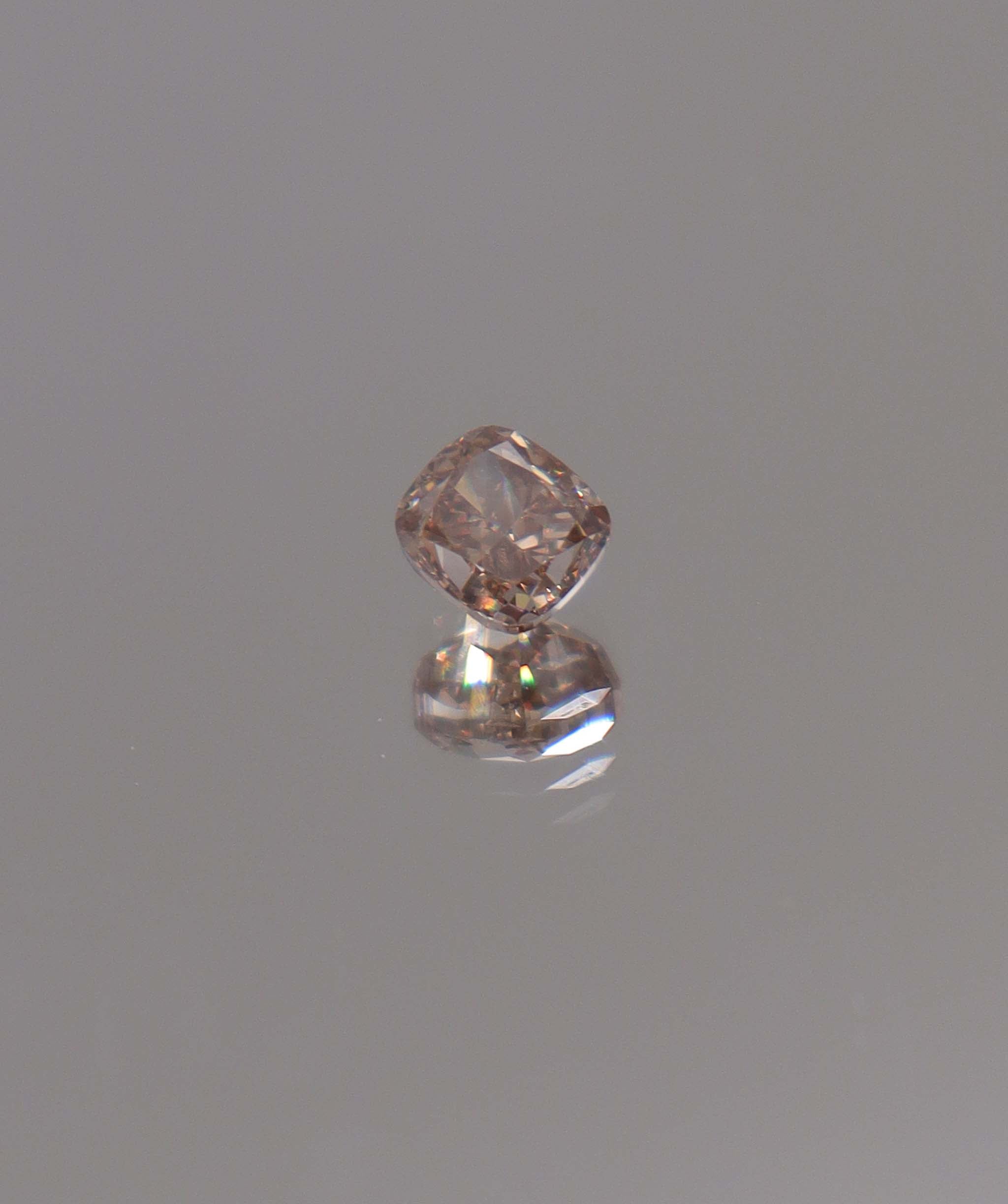 Luxury Promise 1.01CT ROSEGLOW PINK CUSH DIAMOND DXBN0473