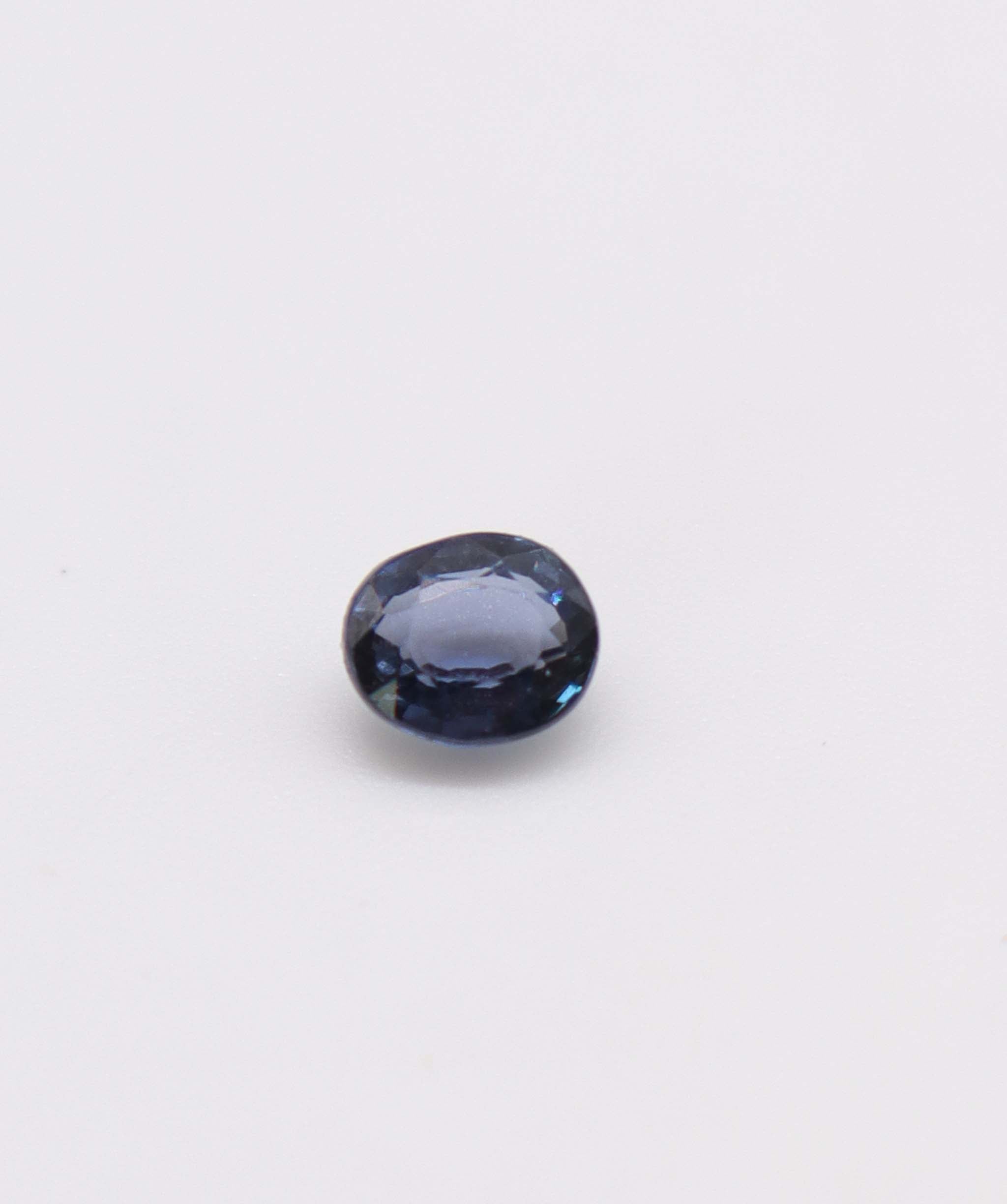 Luxury Promise 1.05ct Blue Oval Spinel DXBS4804