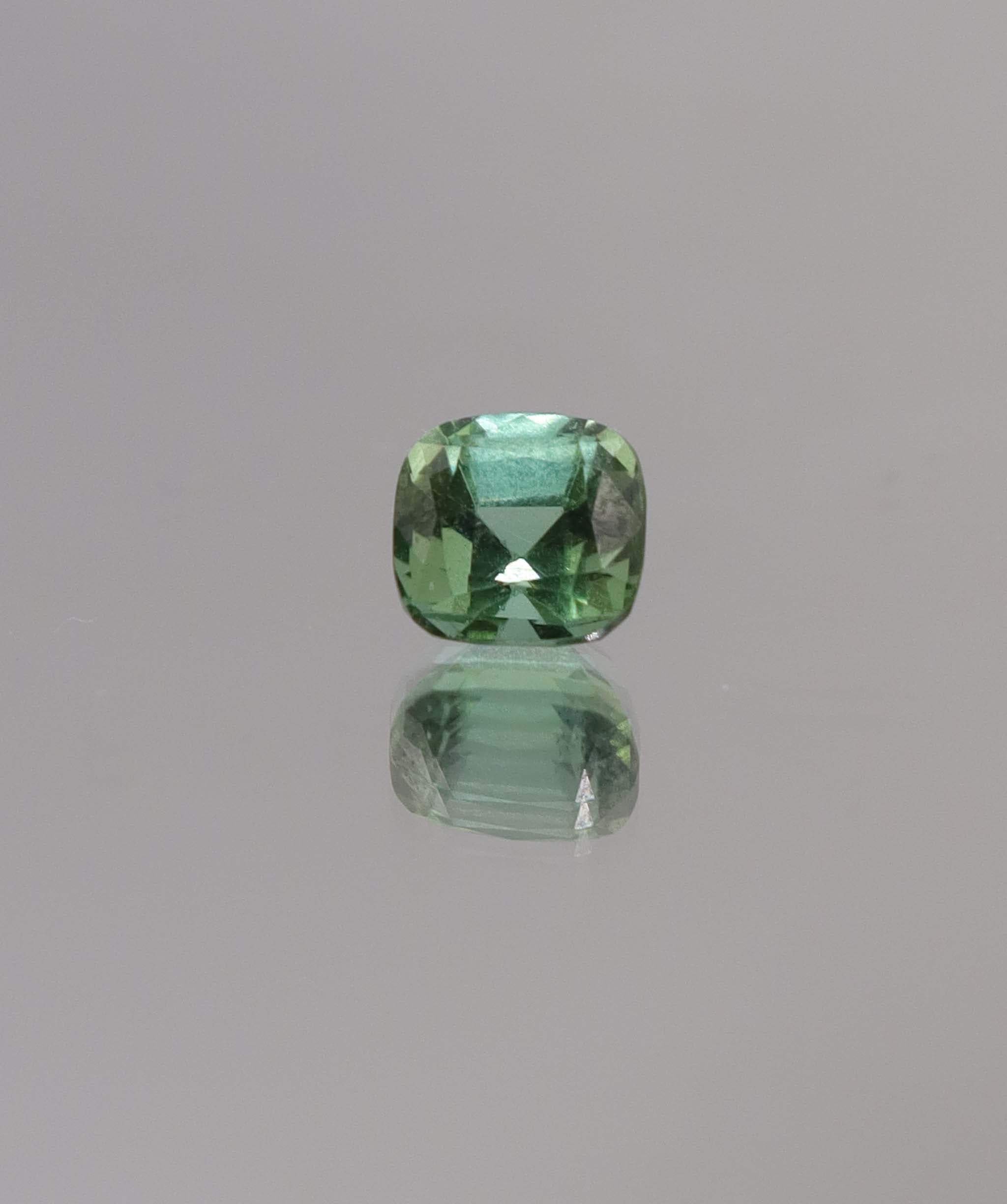 Luxury Promise 1.05ct Lagoon Tourmaline Single DXBCS1053