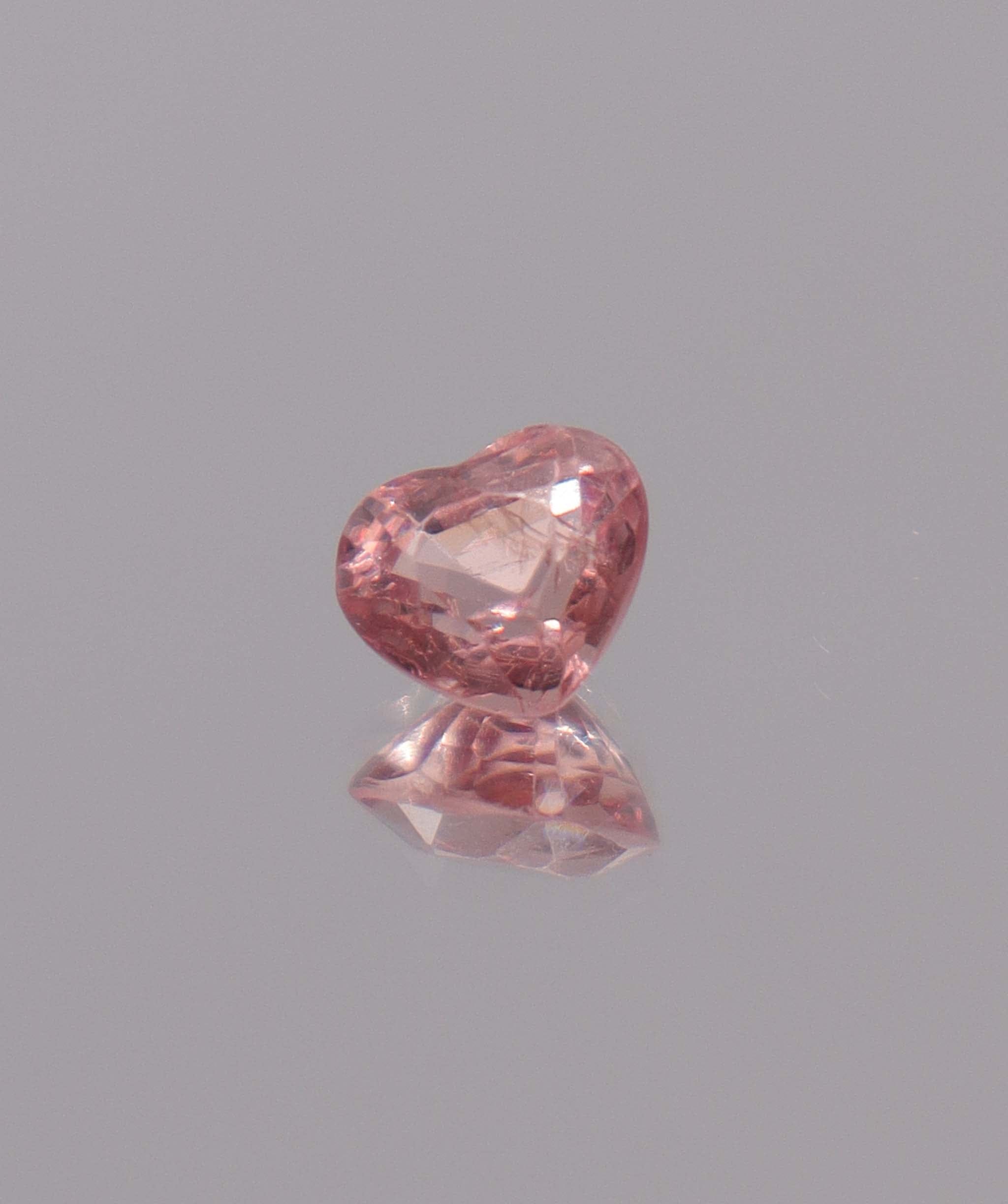 Luxury Promise 1.06ct pink sunset heart spinel DXBCD1106