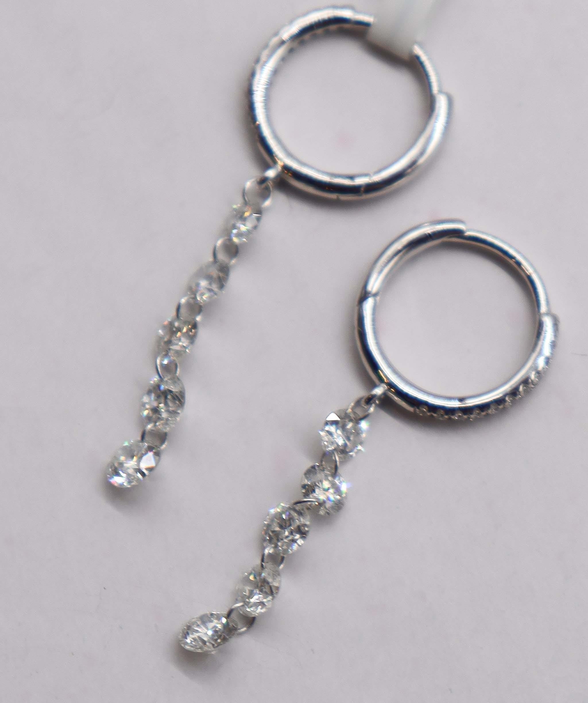Luxury Promise 1.06ct SMALL DIAMONDS WHITE FULLCUT EARRINGS E7891