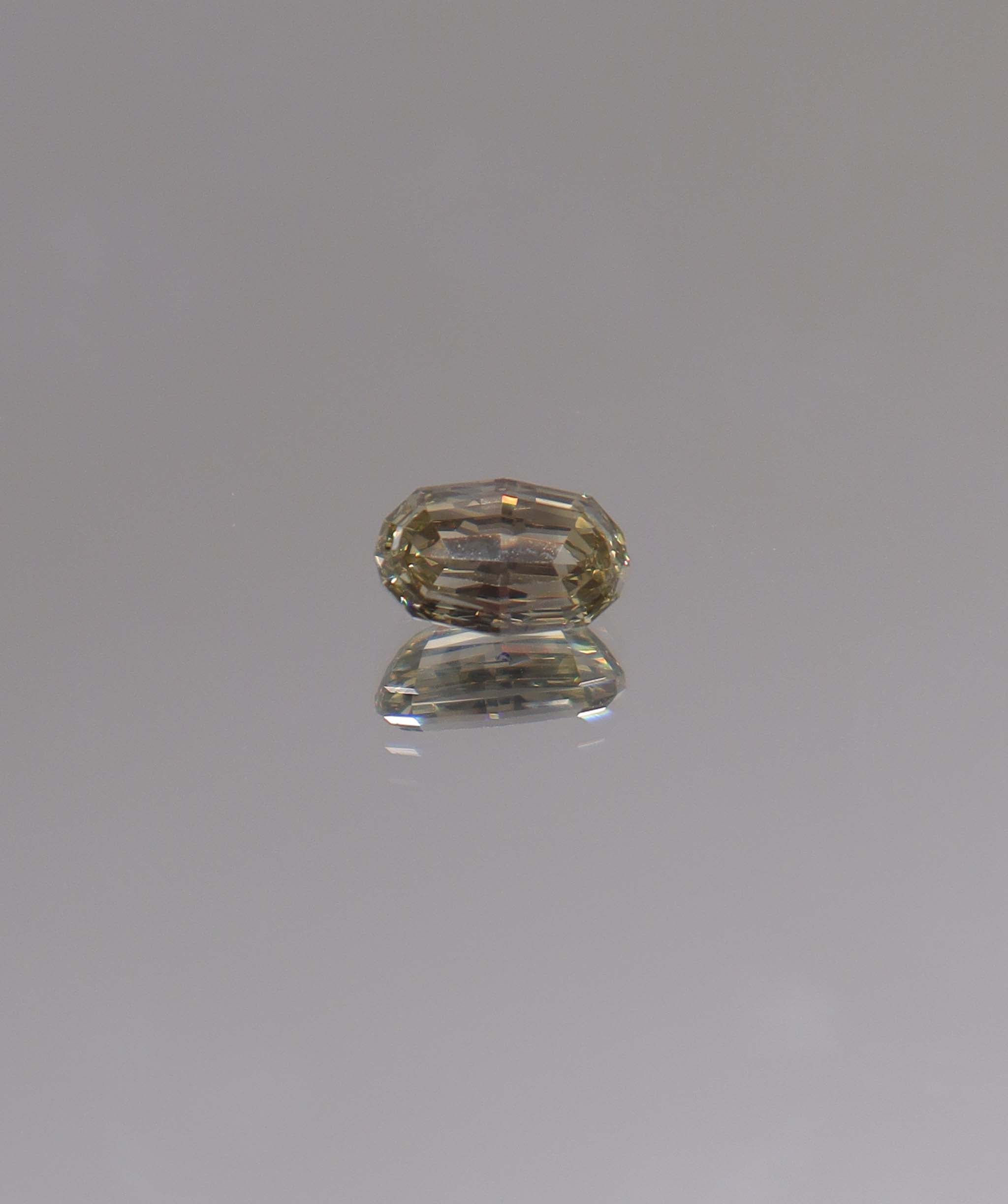 Luxury Promise 1.07CT GREENISH GREY STEP-CUT ANTIQUE OVAL DIAMOND DXBN0484