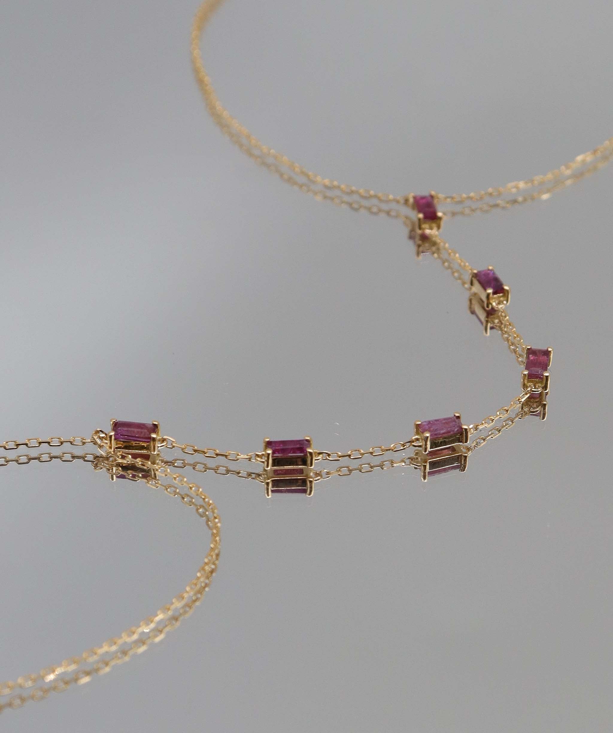 Luxury Promise 1.07ct Ruby Baguette YG Handchain DXBS5633