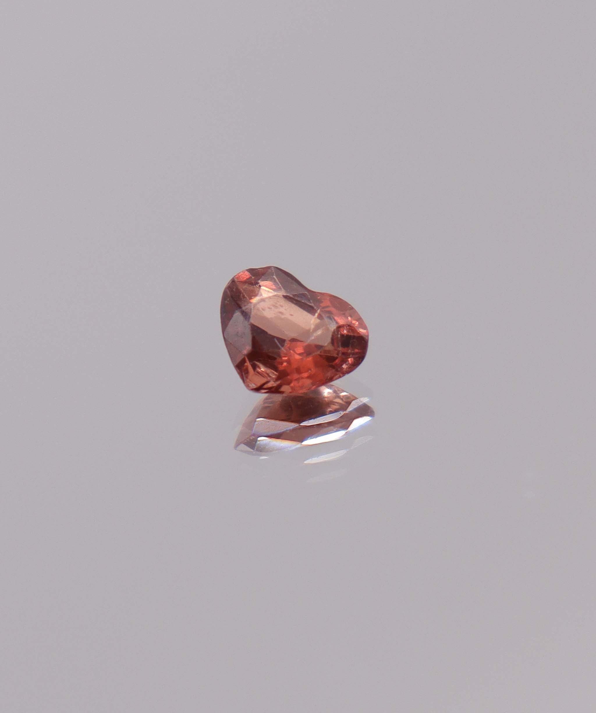Luxury Promise 1.07ct sunset heart spinel DXBCD1086