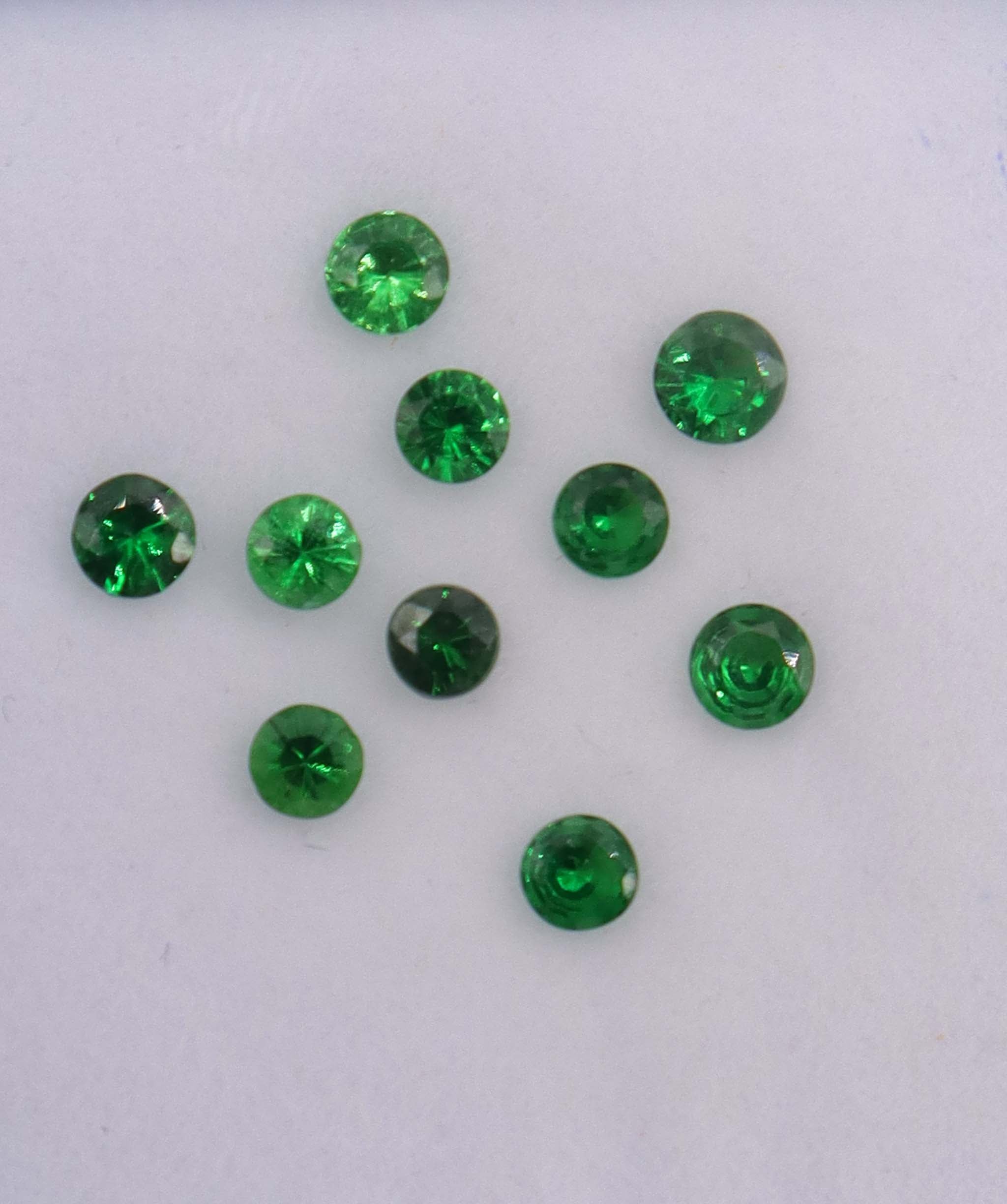 Luxury Promise 1.09ct Tsavorite Round 10pcs DXBCS1323