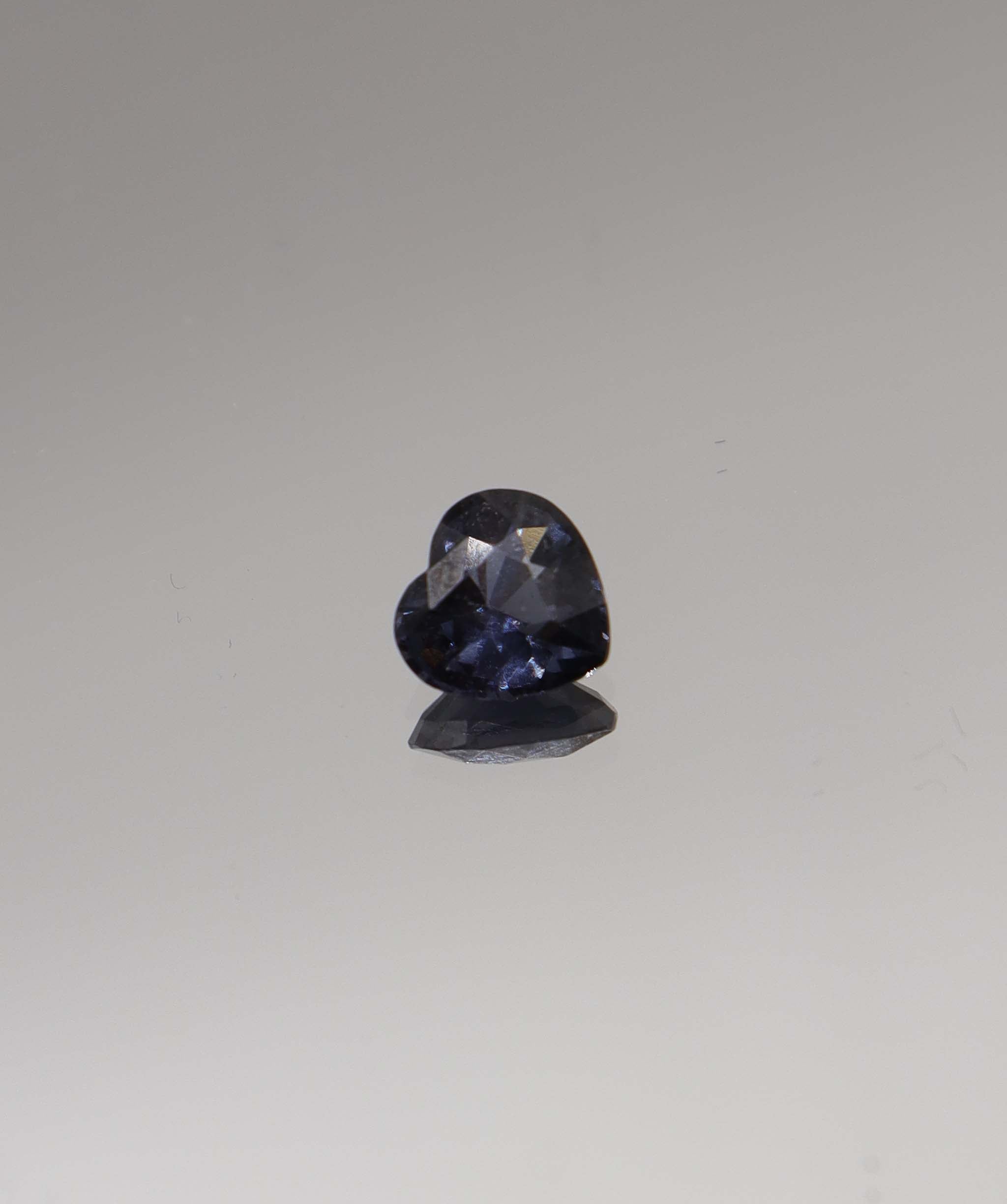 Luxury Promise 1.10ct Ultraviolet Spinel Heart DXBCS1565
