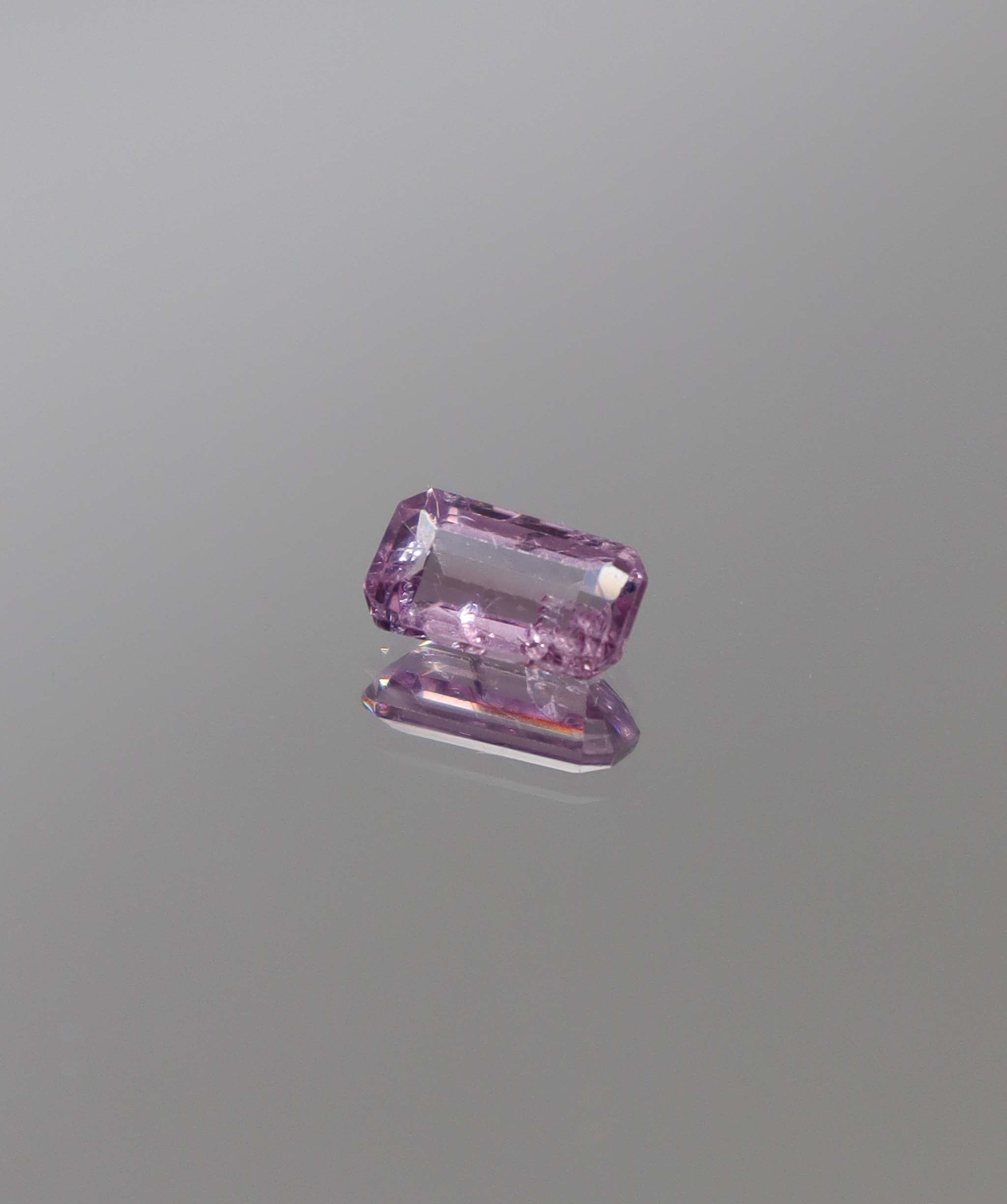 Luxury Promise 1.17ct Light Purple Spinel Emerald DXBCD1283