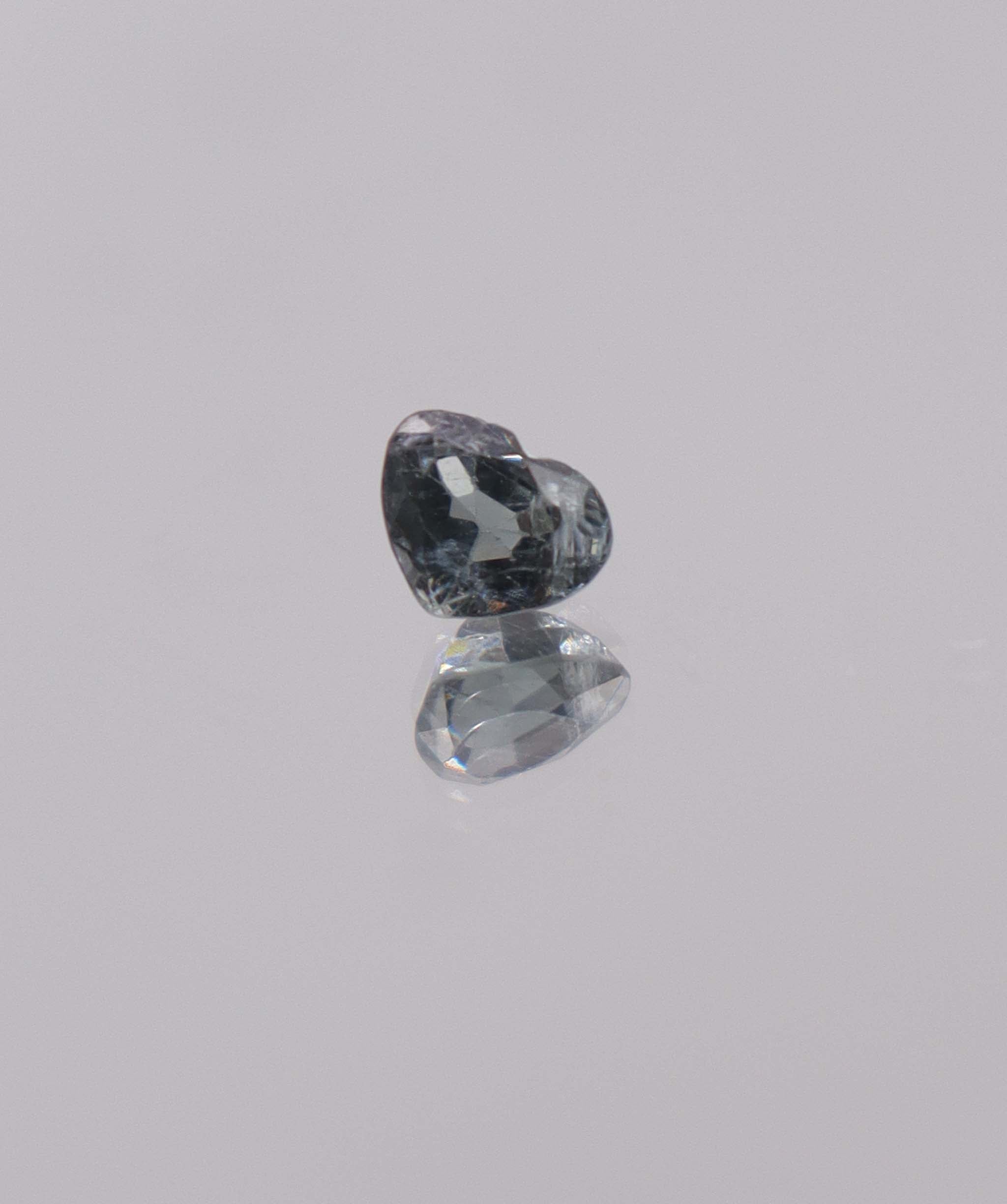 Luxury Promise 1.18ct blue heart spinel DXBCS2941