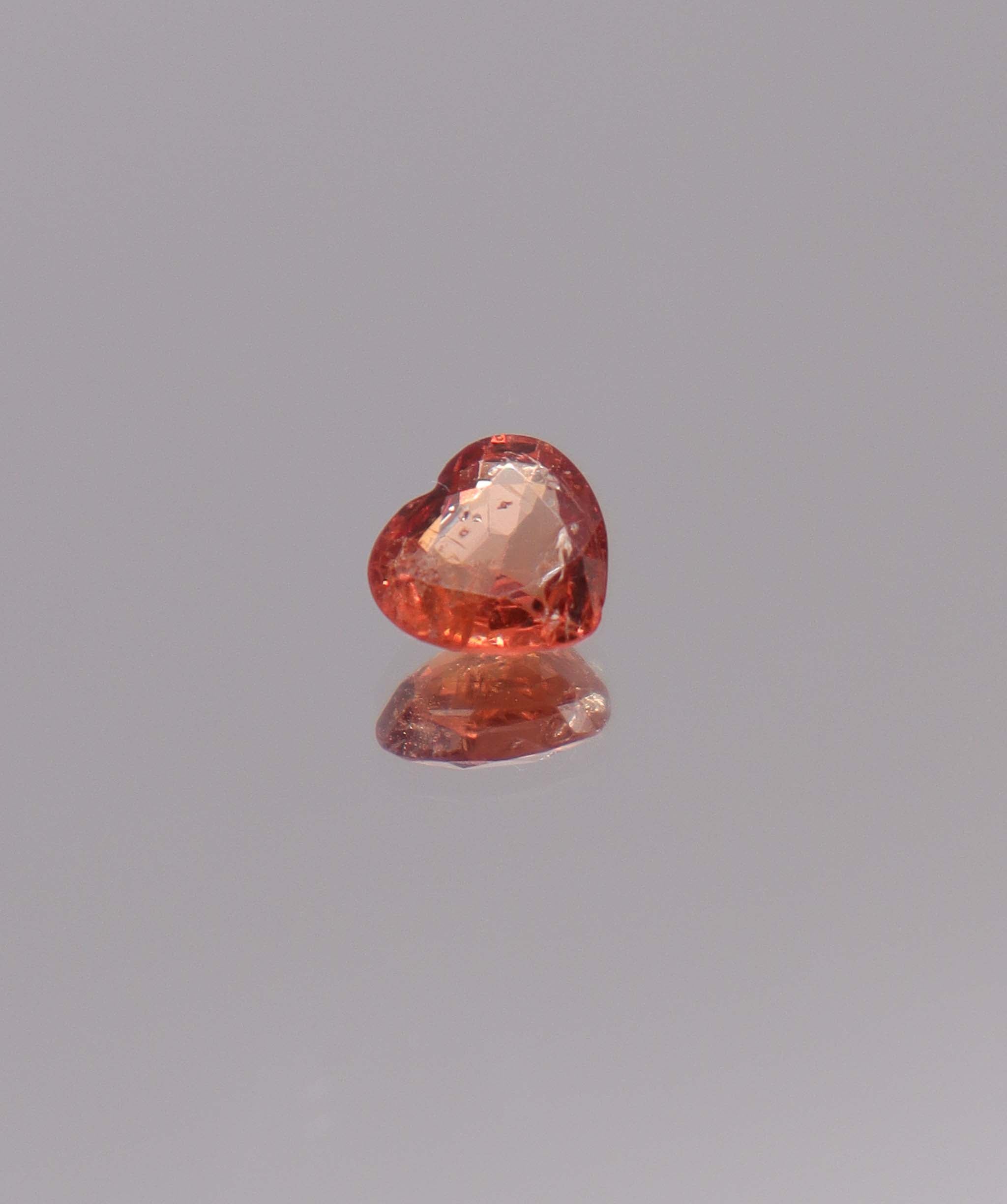 Luxury Promise 1.1ct red heart spinel DXBCD1090