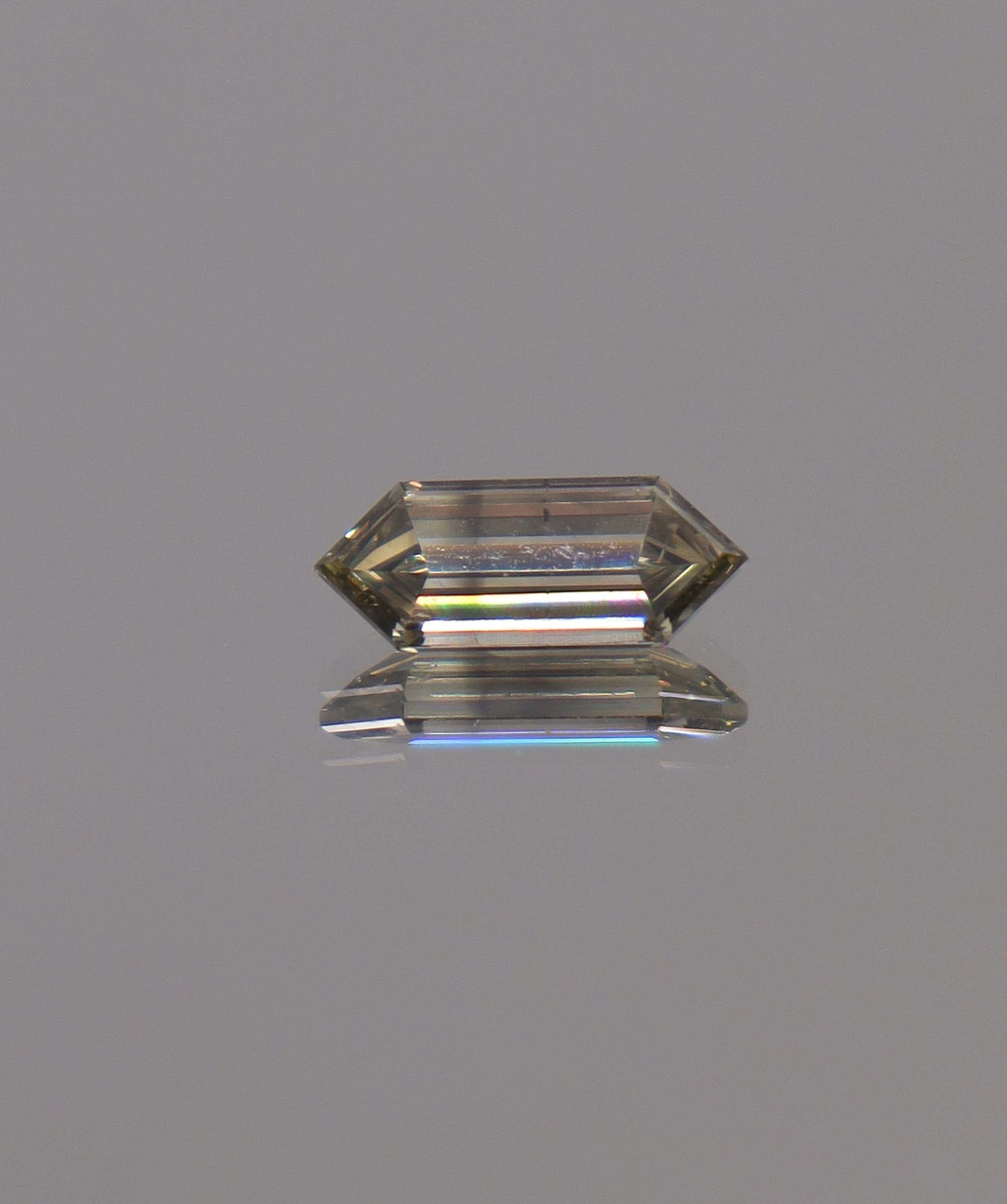 Luxury Promise 1.25CT GREYISH GREEN-CHAMELEON SIX SIDED EMERALD CUT DIAMOND DXBN0485