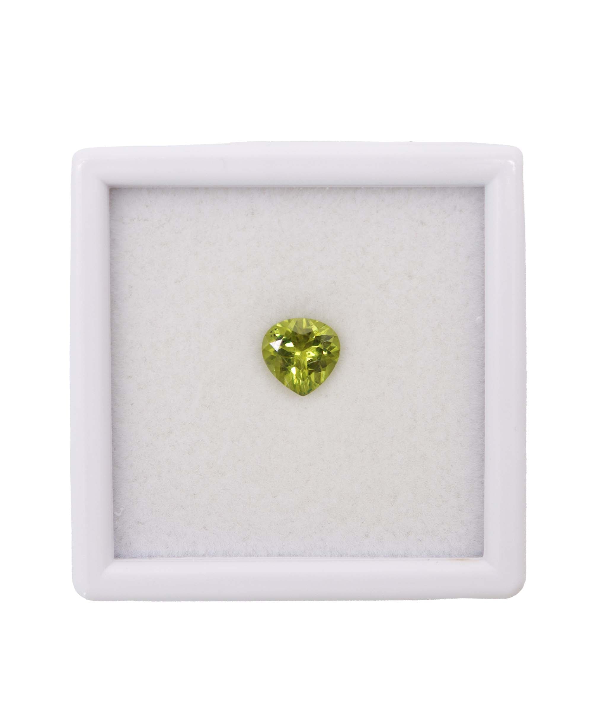Luxury Promise 1.25cts apple green peridot 7mm DXBD0333