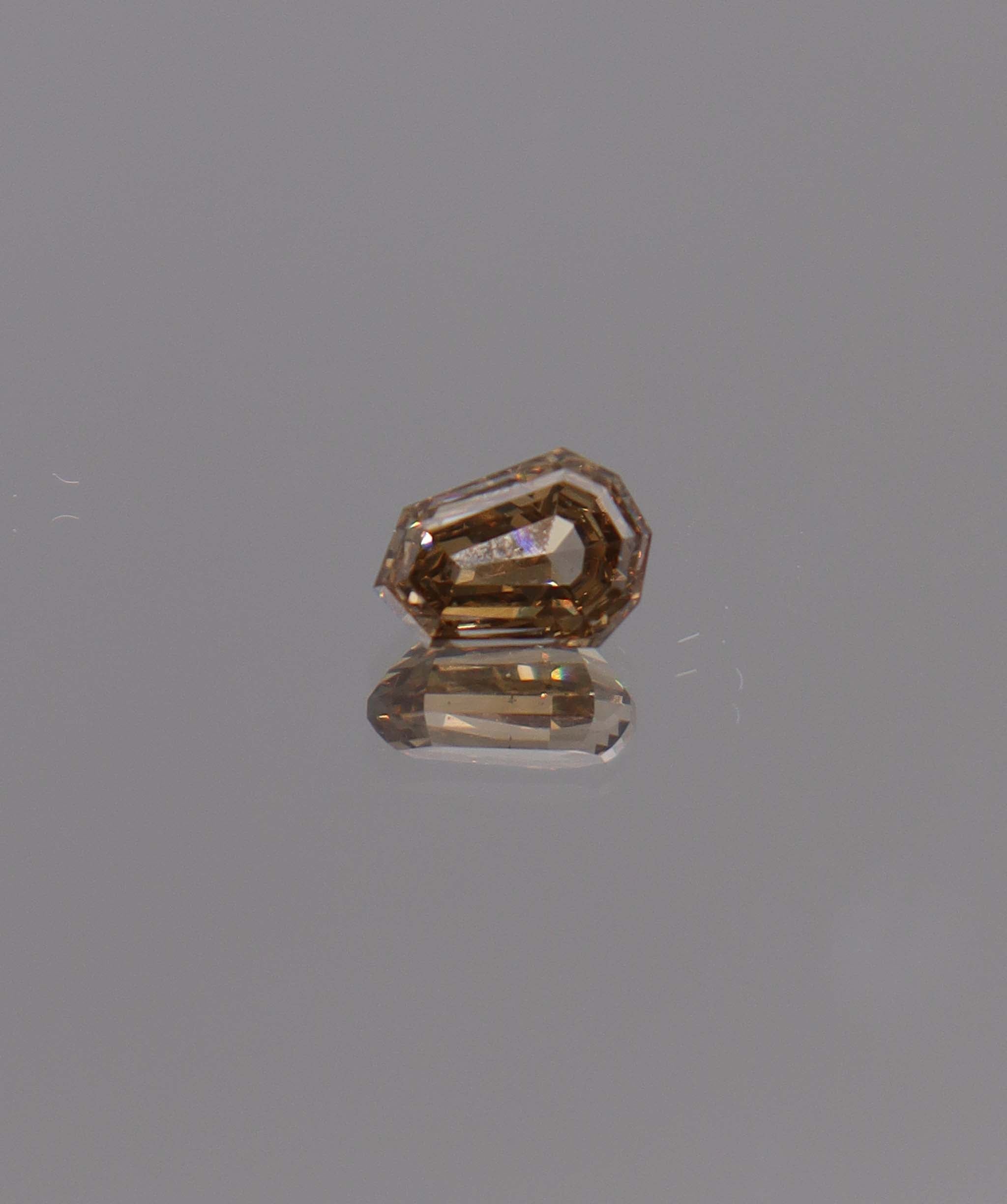 Luxury Promise 1.36CT COGNAC STEP-CUT ANTIQUE PEAR DIAMOND DXBN0488