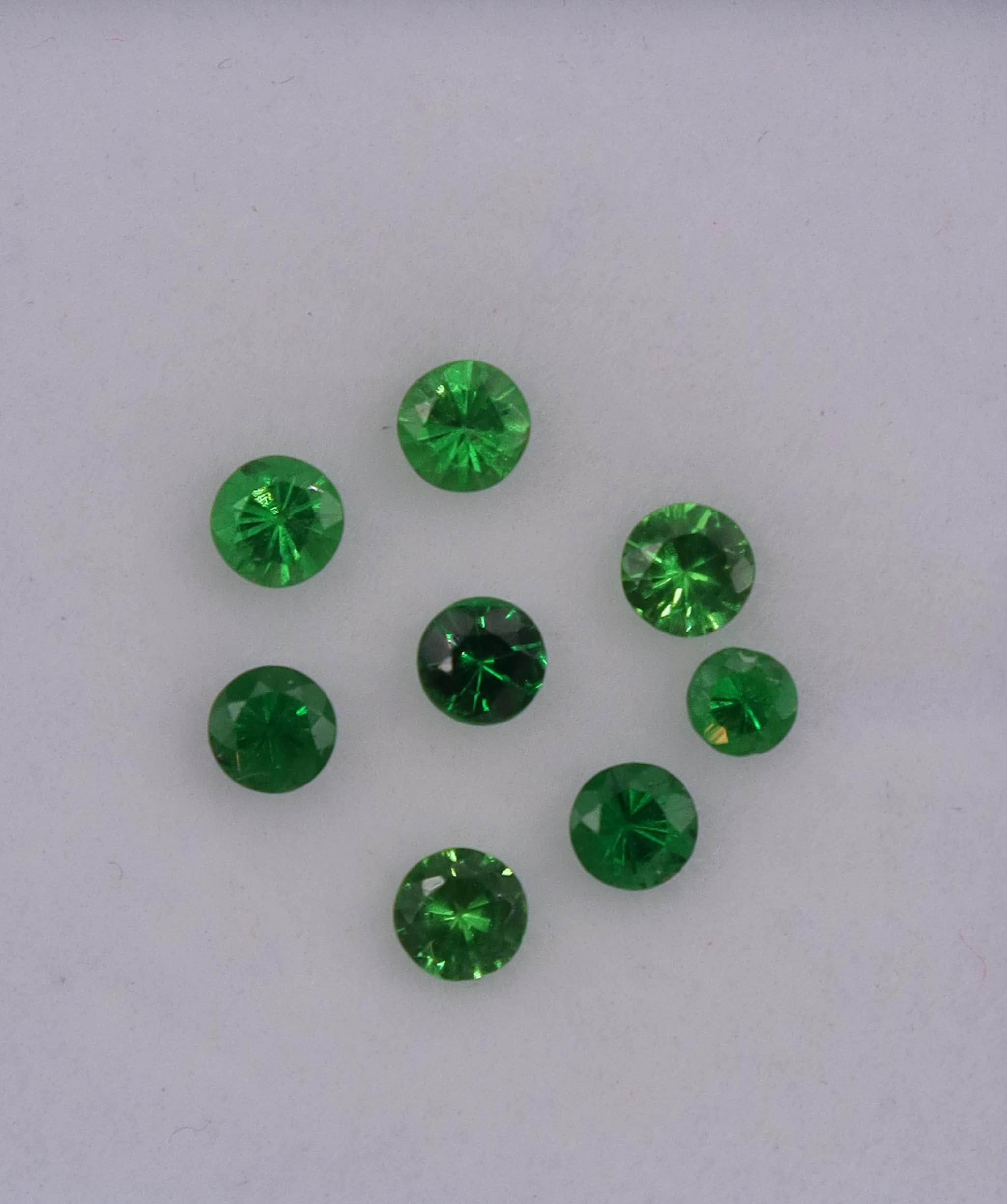 Luxury Promise 1.39ct Tsavorite Round 8pcs DXBCS1324
