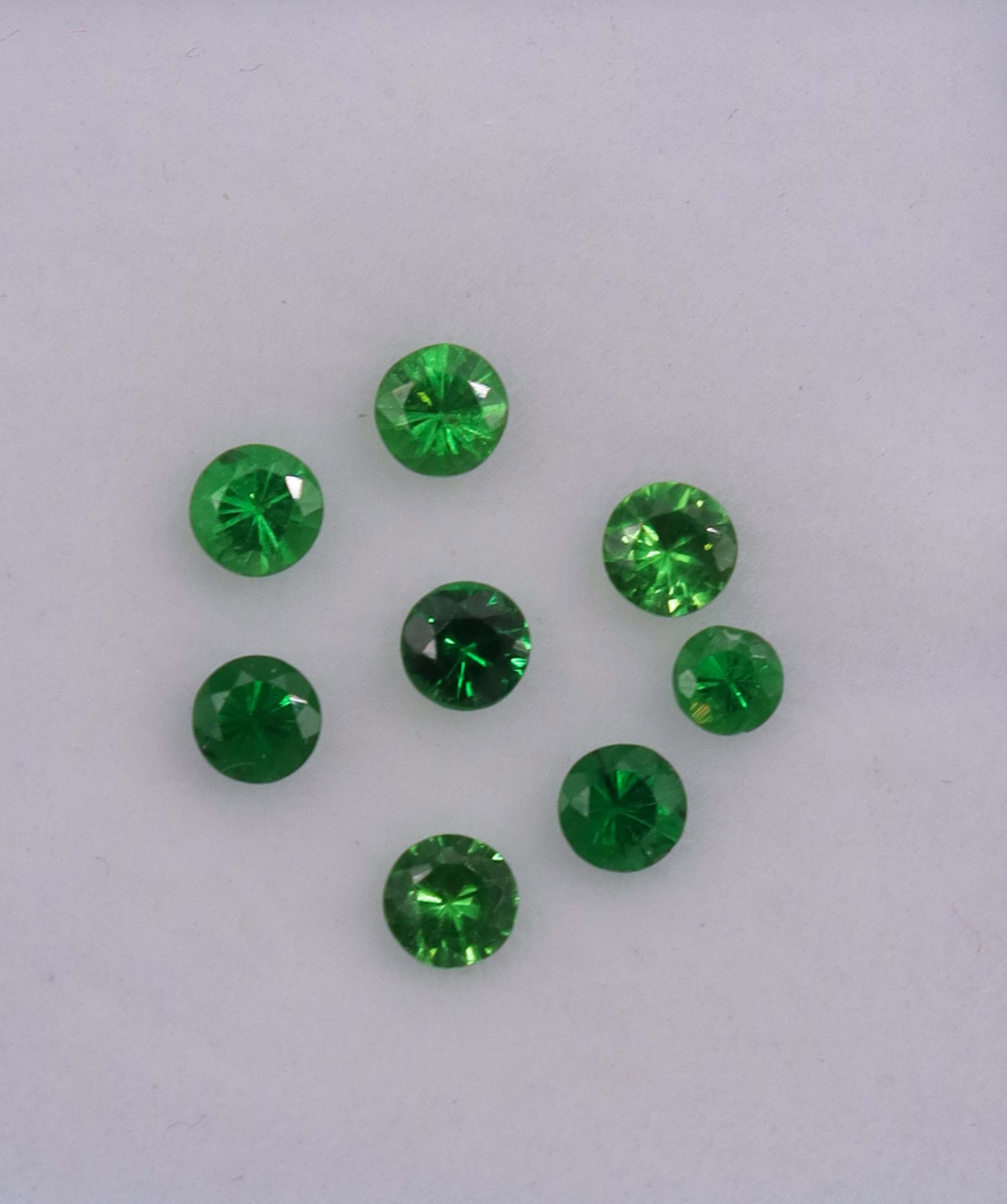 Luxury Promise 1.39ct Tsavorite Round 8pcs DXBCS1324
