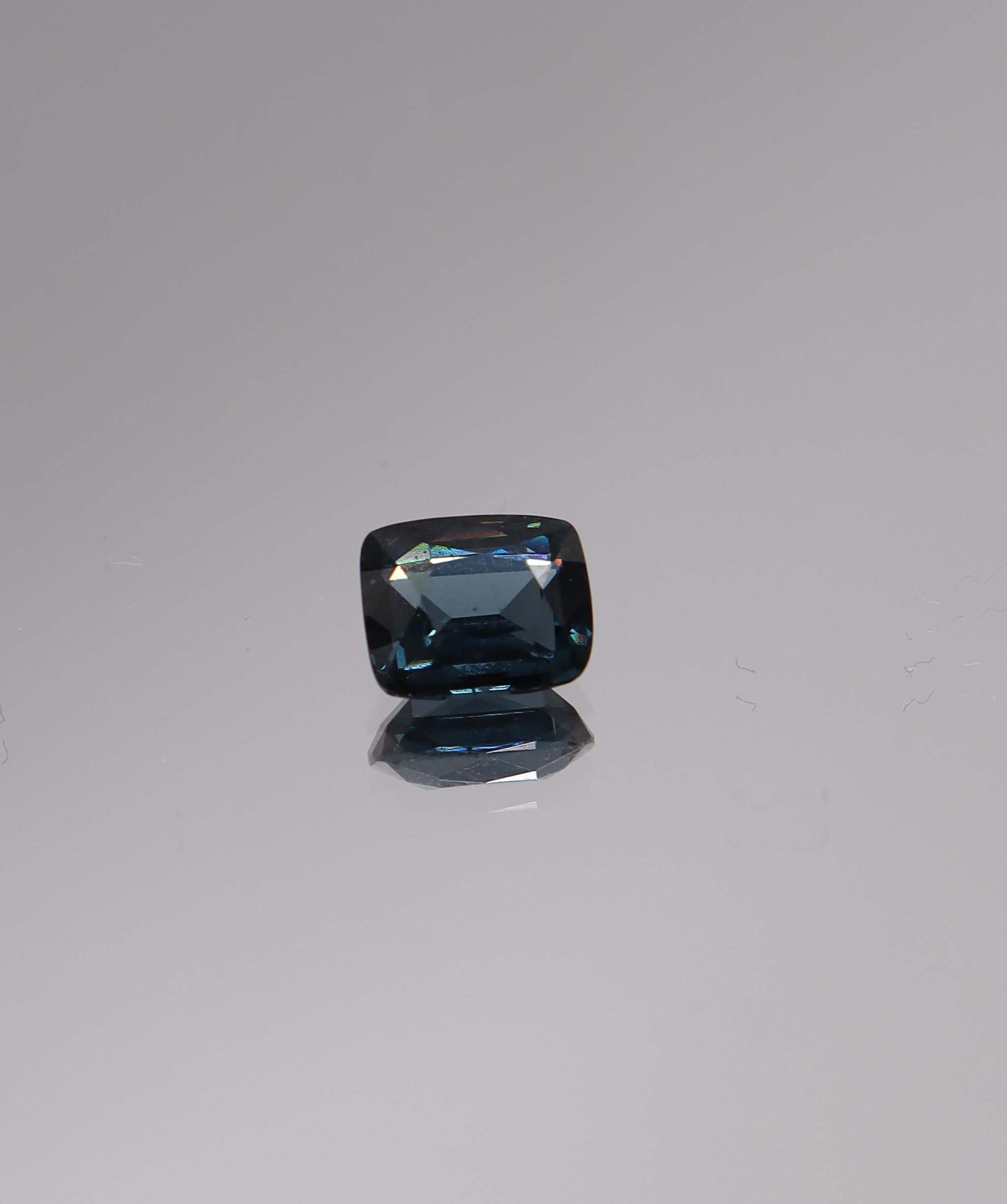 Luxury Promise 1.40ct Blue Spinel Cushion DXBCS1555