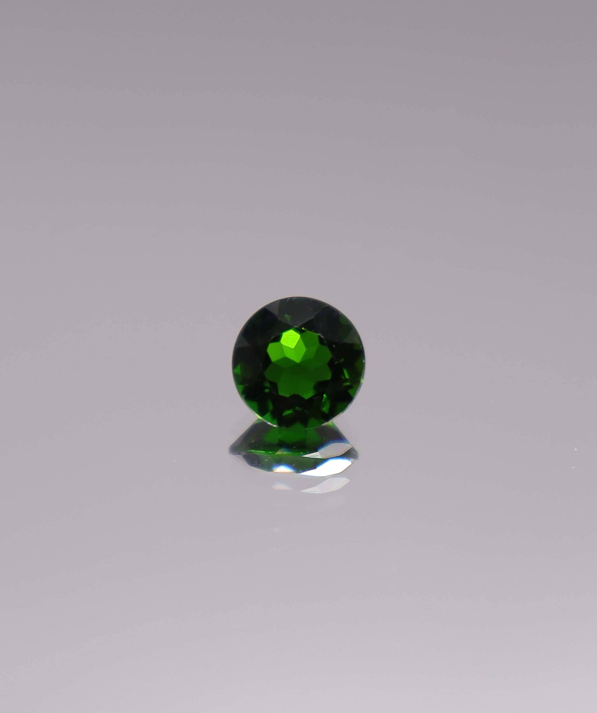 Luxury Promise 1.44ct Chrome Diopside Round DXBCS3234