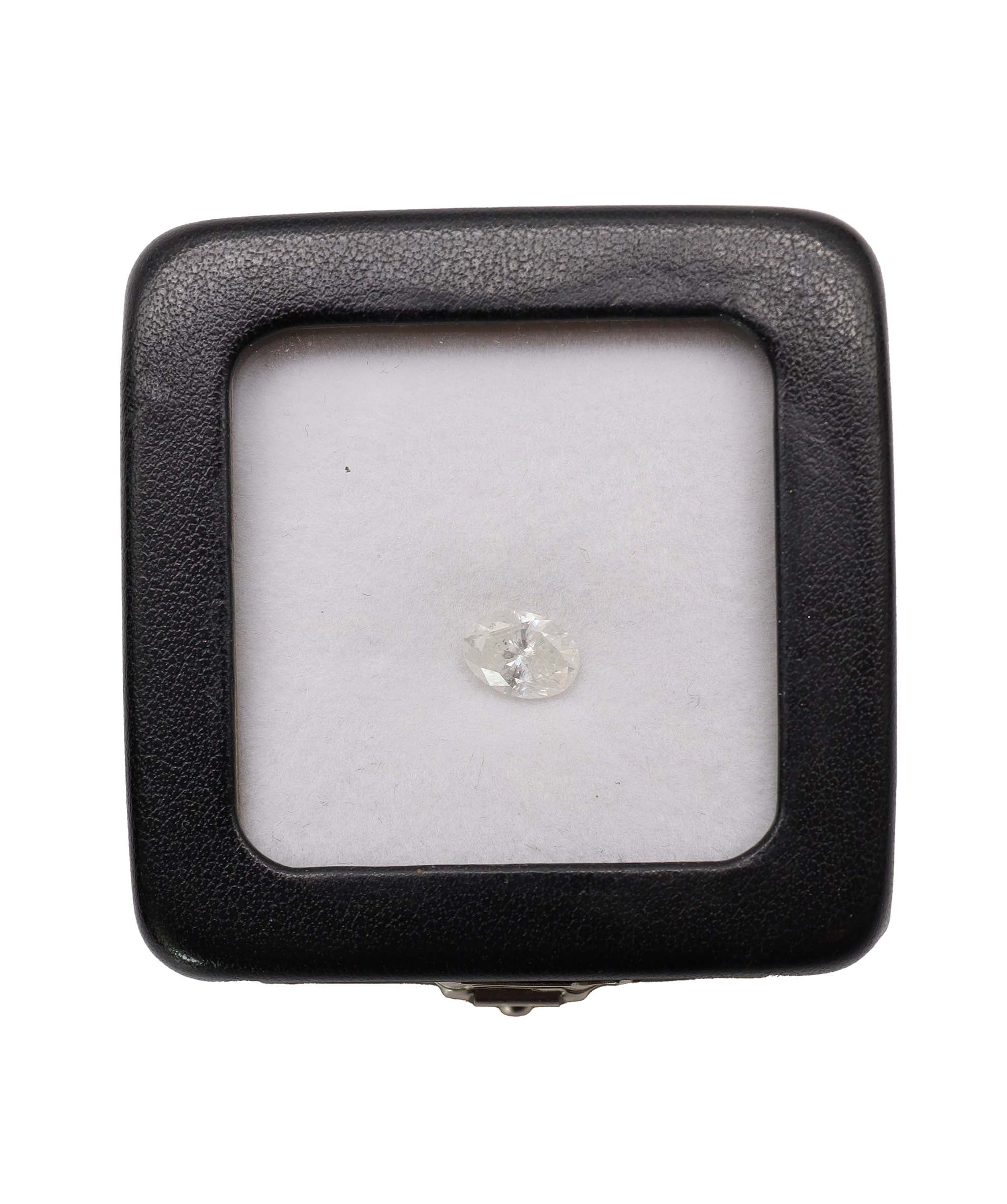 Luxury Promise 1.53CT D EYE CLEAN OVAL DIAMOND 1 PIECE SET DXBN0065
