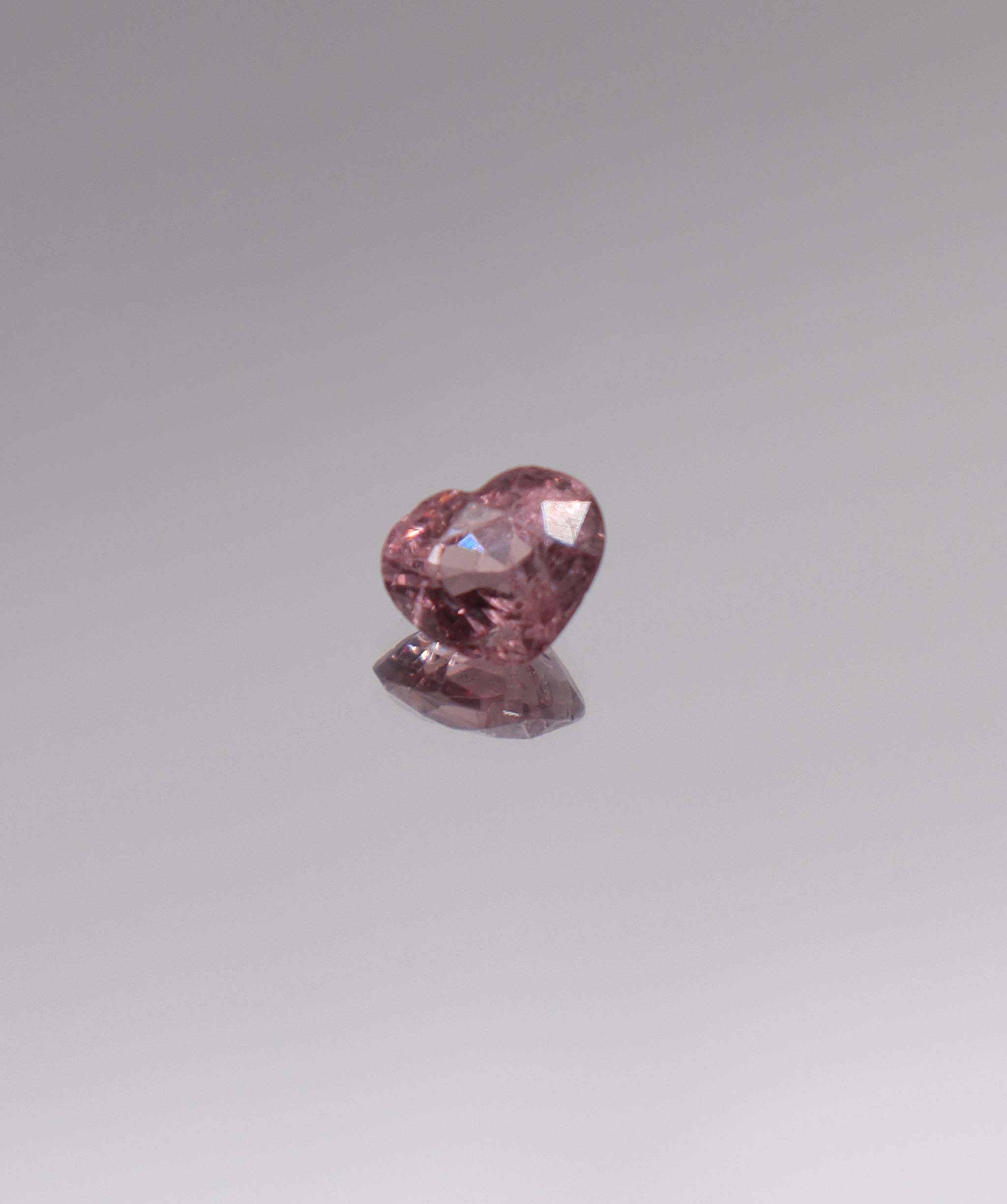 Luxury Promise 1.54ct pink heart spinel DXBCS2996