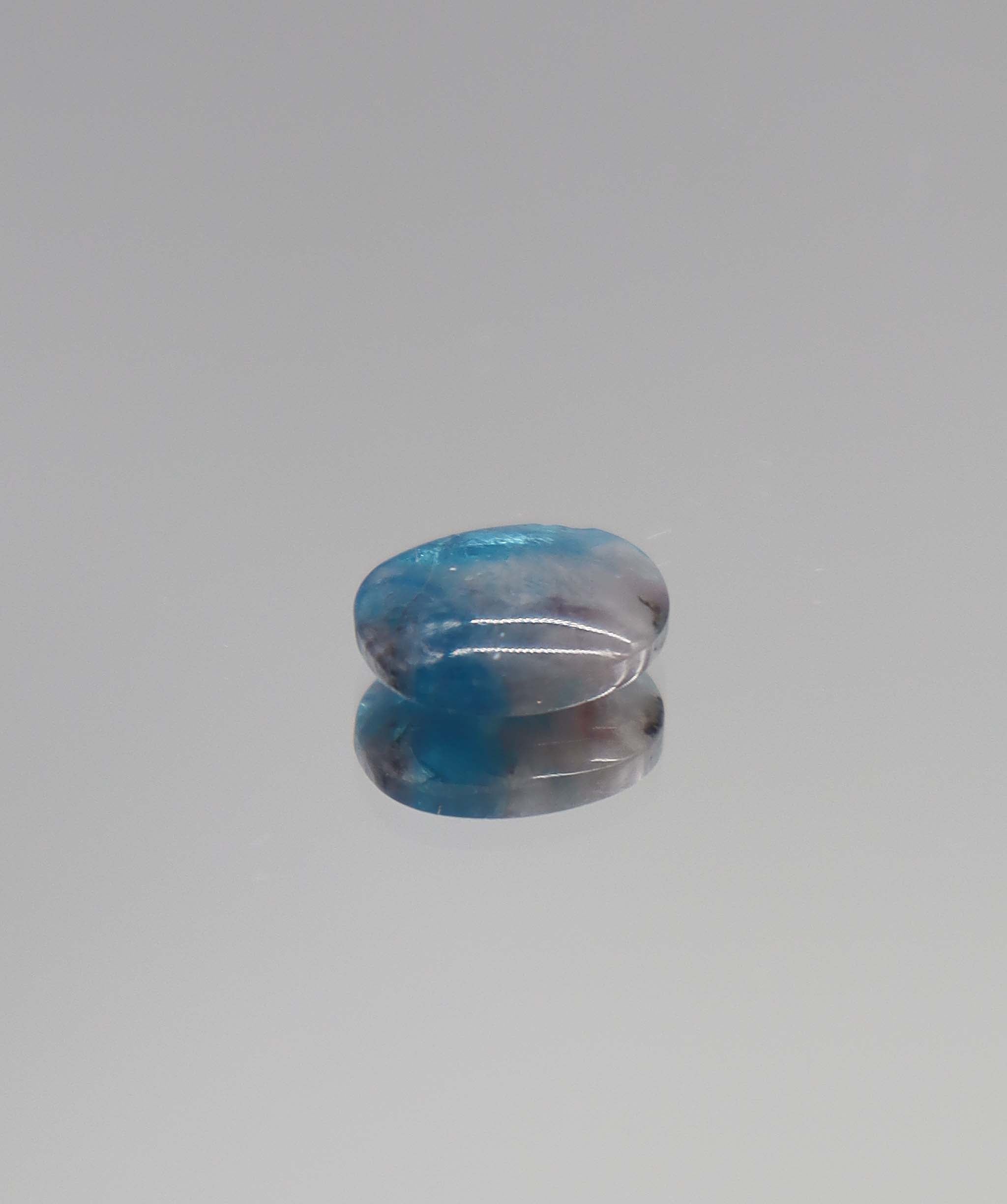 Luxury Promise 1.55CT CABOCHON OVAL SHAPE SLICE DXBS6324