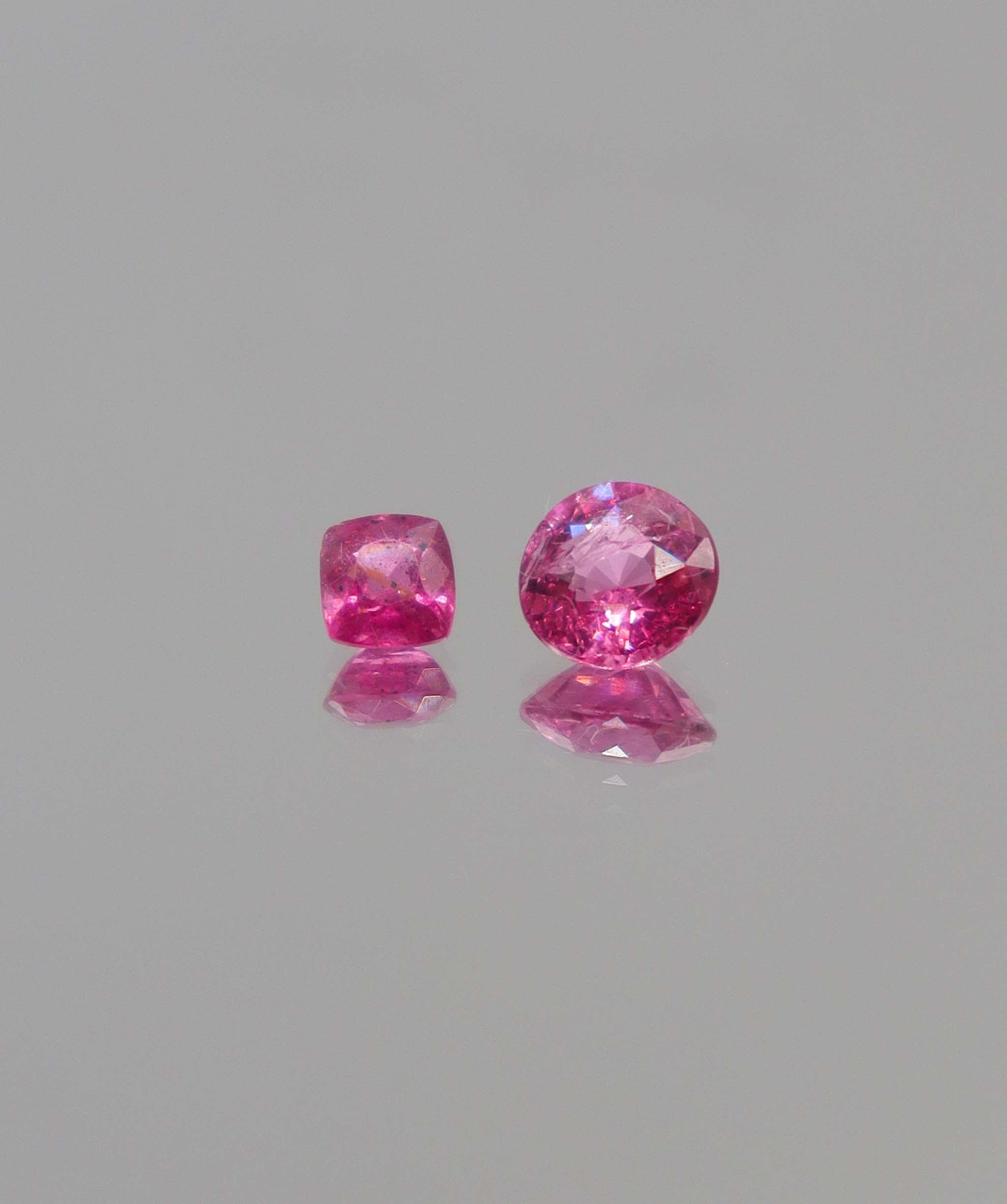Luxury Promise 1.56ct Hot Pink Mahenge Spinel Moi et Toi DXBCD0713