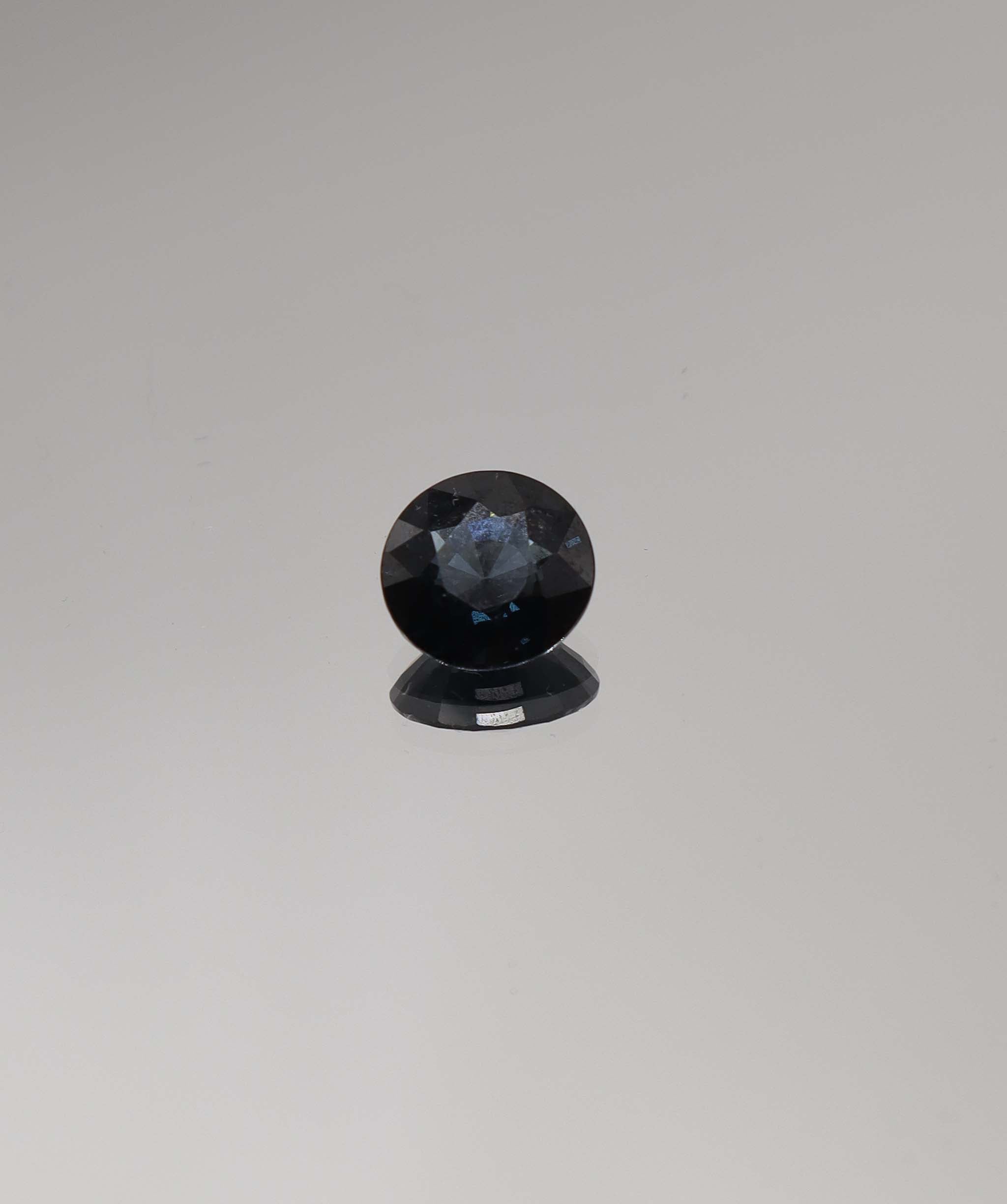 Luxury Promise 1.57ct Black Panther Spinel Oval DXBCS1575