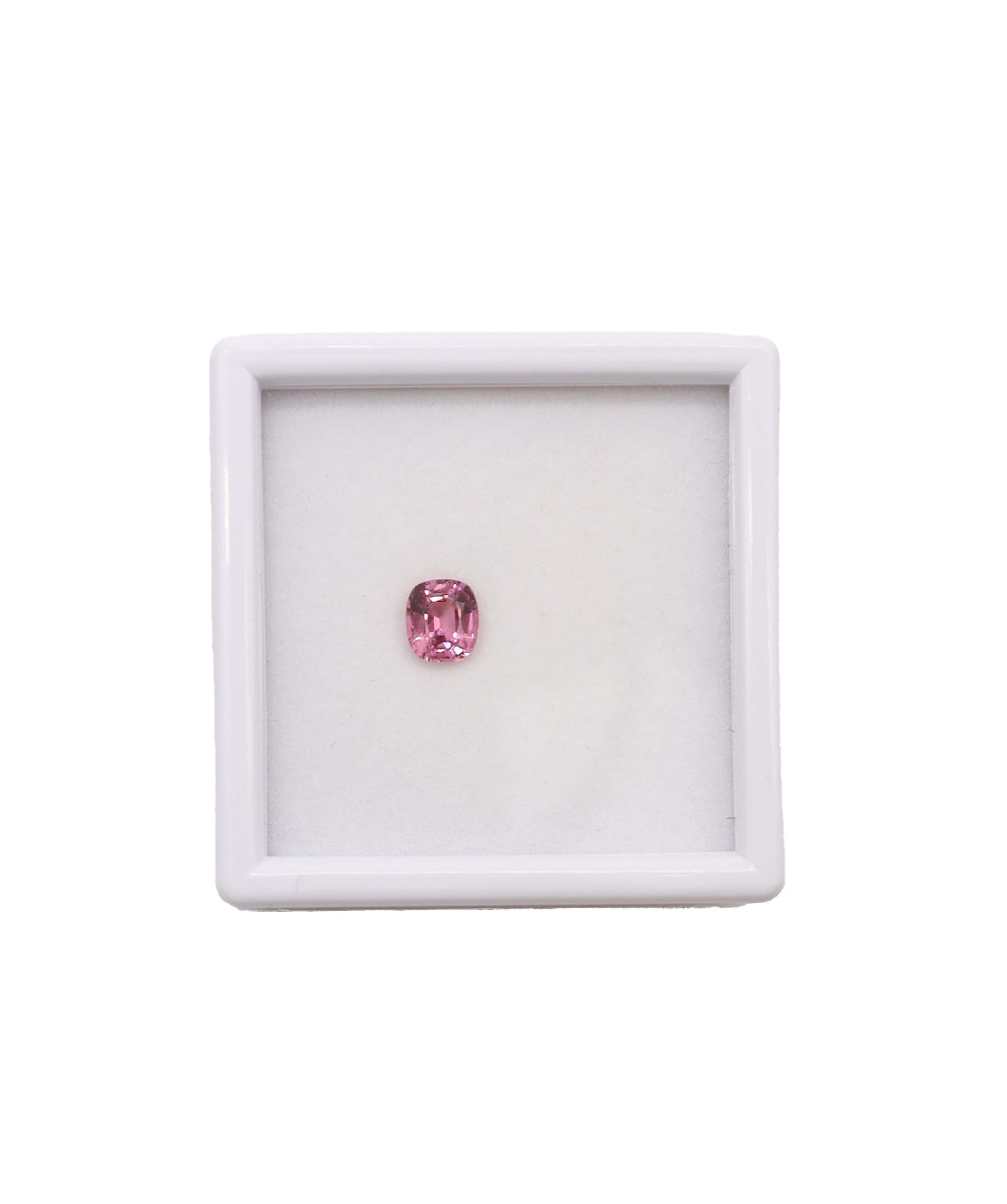 Luxury Promise 1.59cts vibrant pink spinel RDC0720