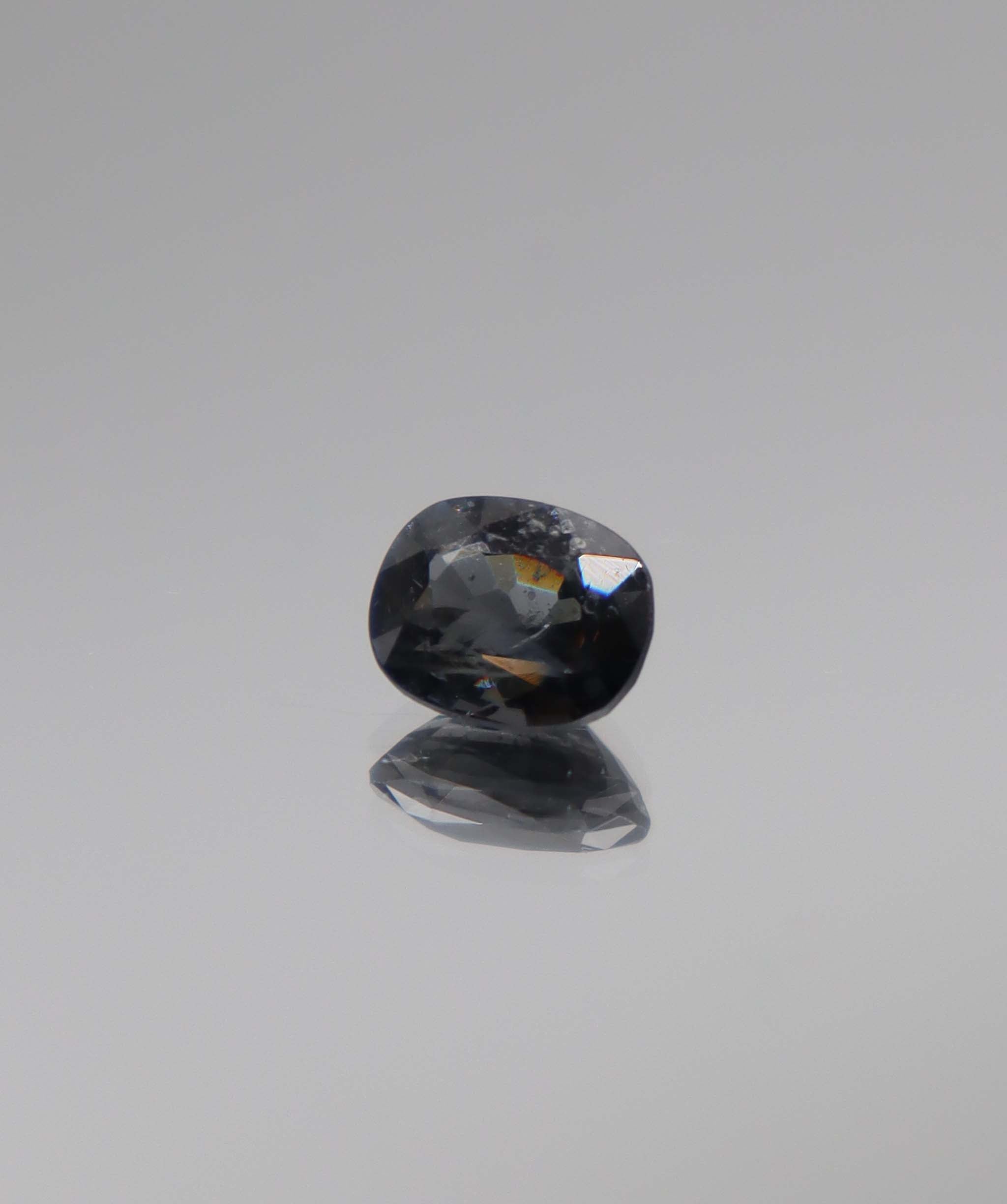 Luxury Promise 1.64ct Gray Spinel Cushion DXBCD1307