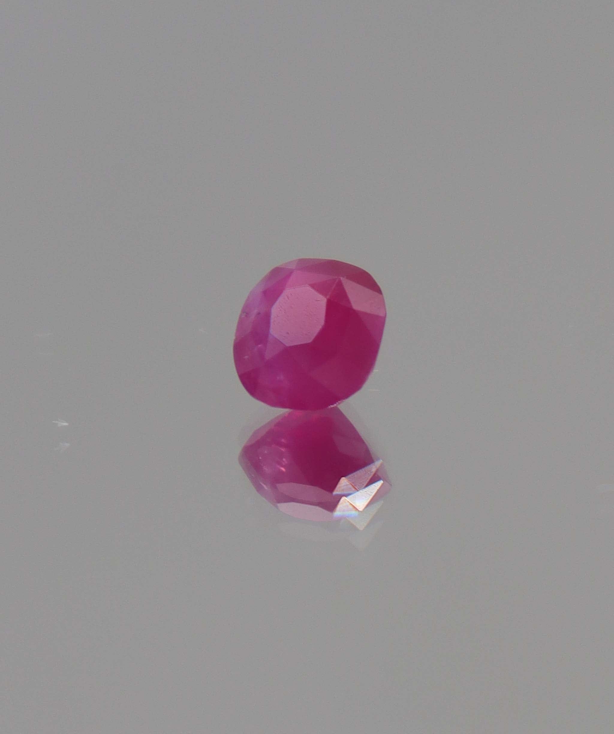 Luxury Promise 1.66ct Burma Ruby with Swiss Lab Report DXBCS0916