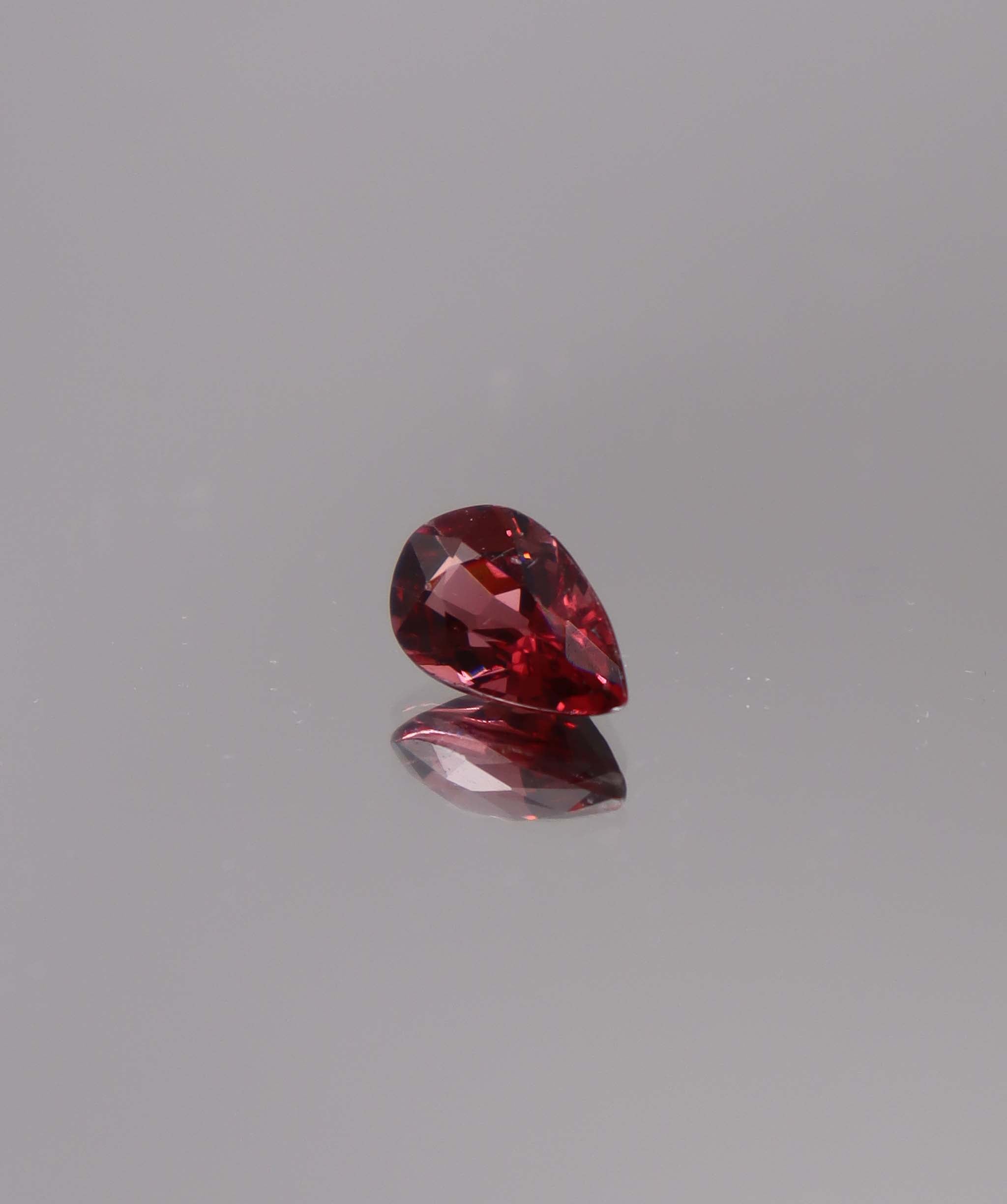 Luxury Promise 1.73ct Malaya Garnet Pear DXBCS3345
