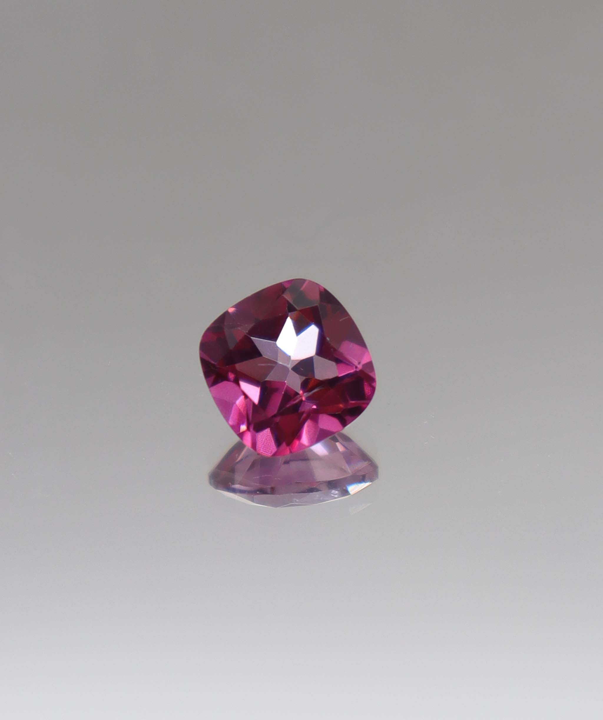 Luxury Promise 1.75ct Hot Pink Topaz Cushion DXBCS2267