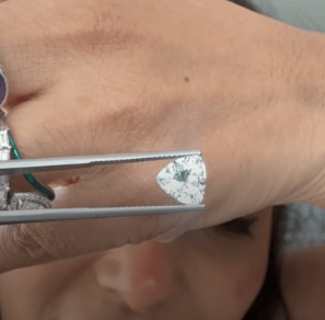 Luxury Promise 1.8ct Nigeria Aqua T01773