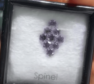 Luxury Promise 1,90ct Tanzania Spinel Set A02043