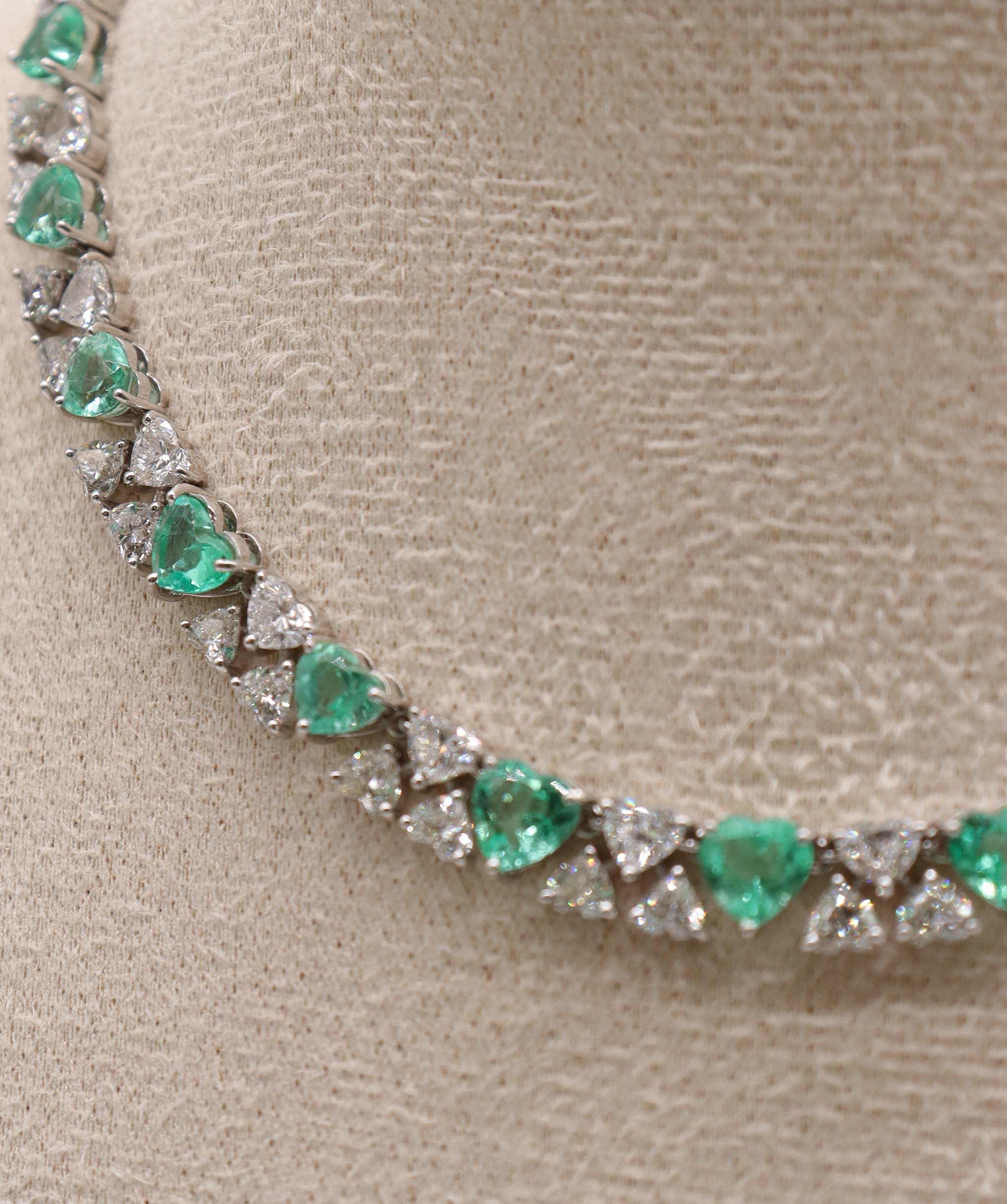 Luxury Promise 11.74CT NECKLACE NK-B40K