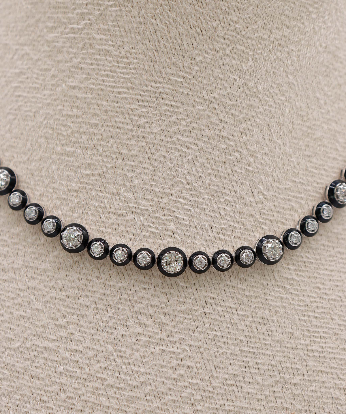 Luxury Promise 18k WG Bubble Necklace DXBS6661