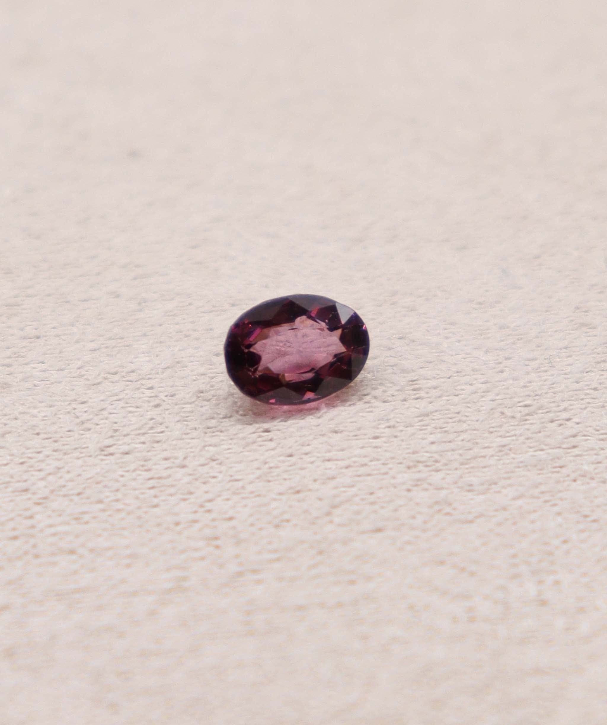 Luxury Promise 1ct Pink Oval Spinel DXBS4952